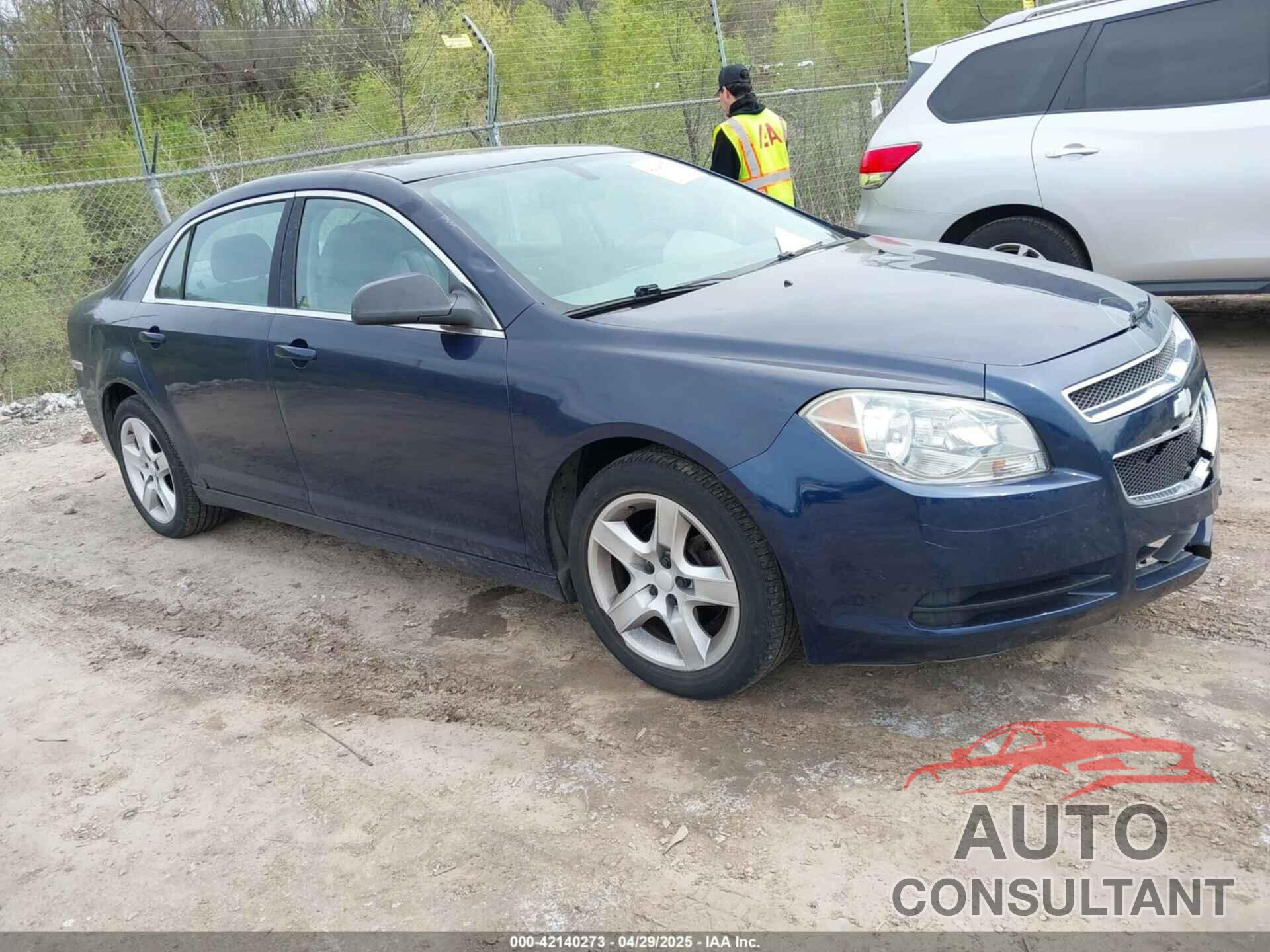 CHEVROLET MALIBU 2011 - 1G1ZA5EU3BF104729