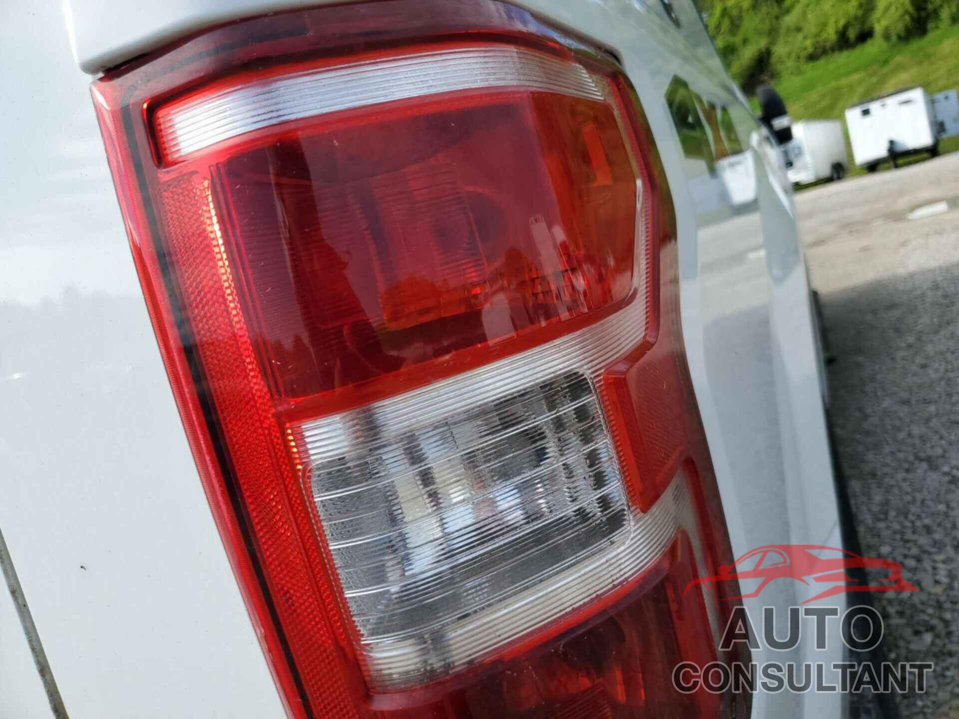FORD F-150 2019 - 1FTFX1E44KKE18026