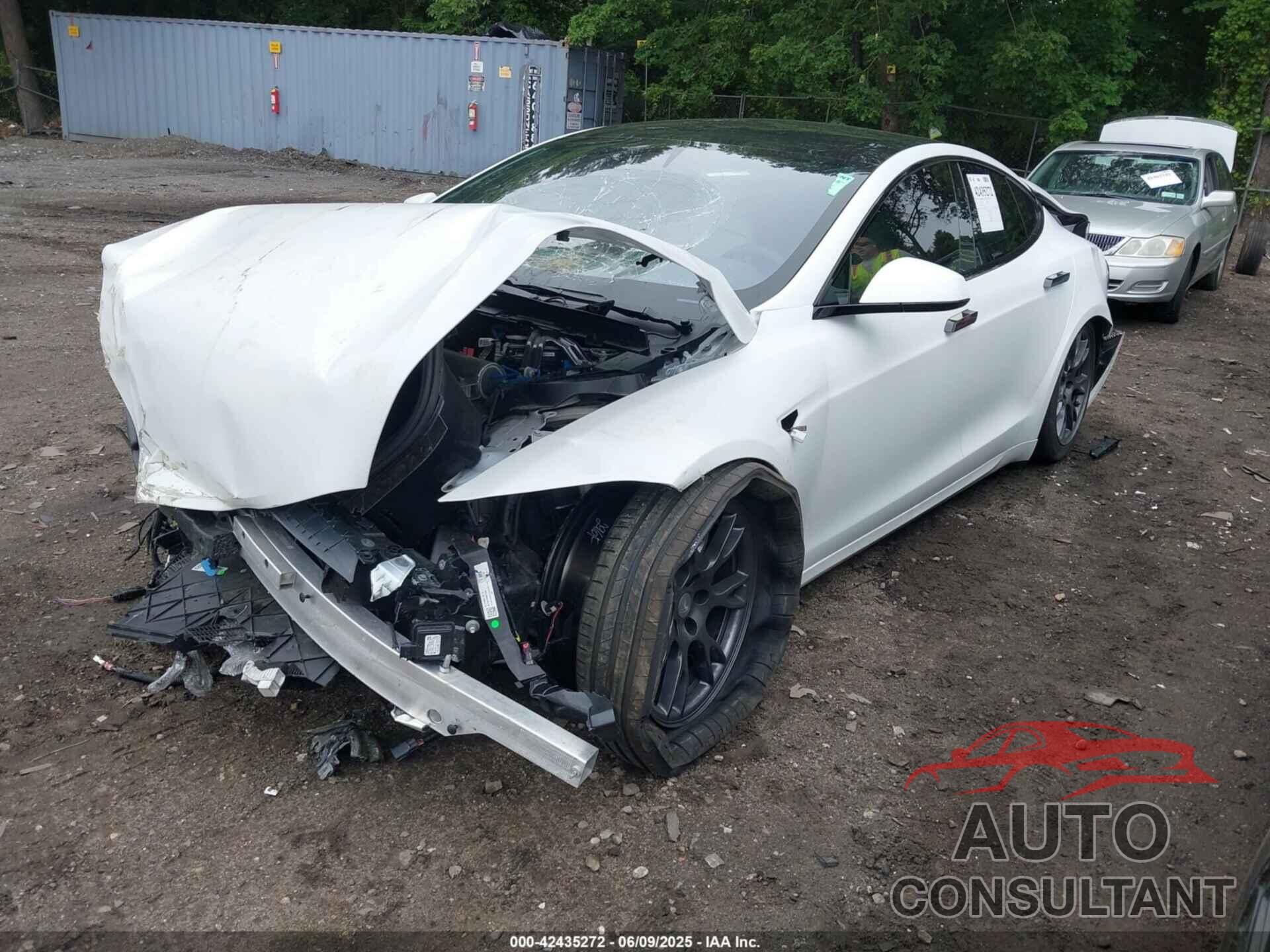 TESLA MODEL S 2022 - 5YJSA1E62NF487719