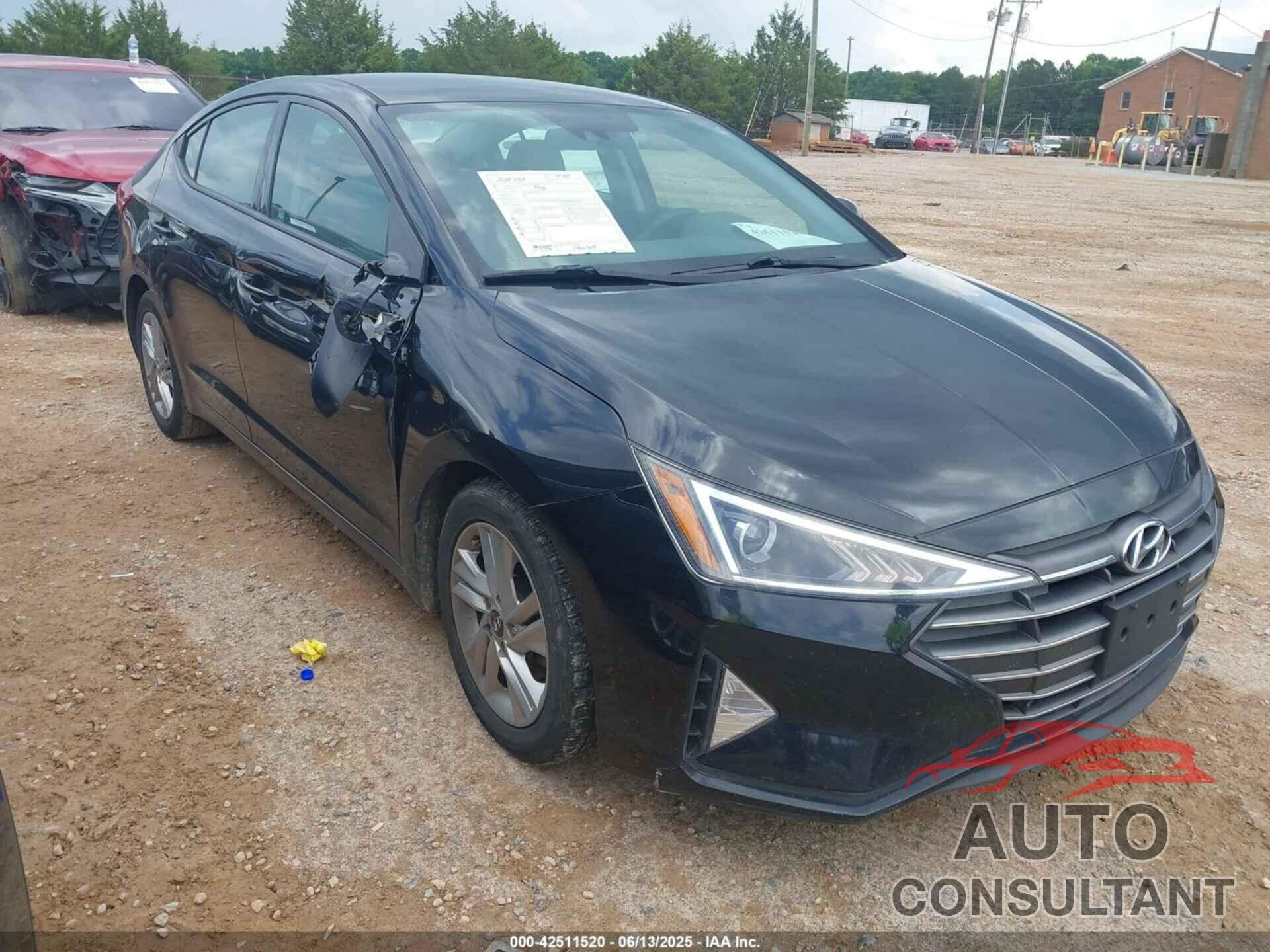 HYUNDAI ELANTRA 2020 - 5NPD84LF3LH624626