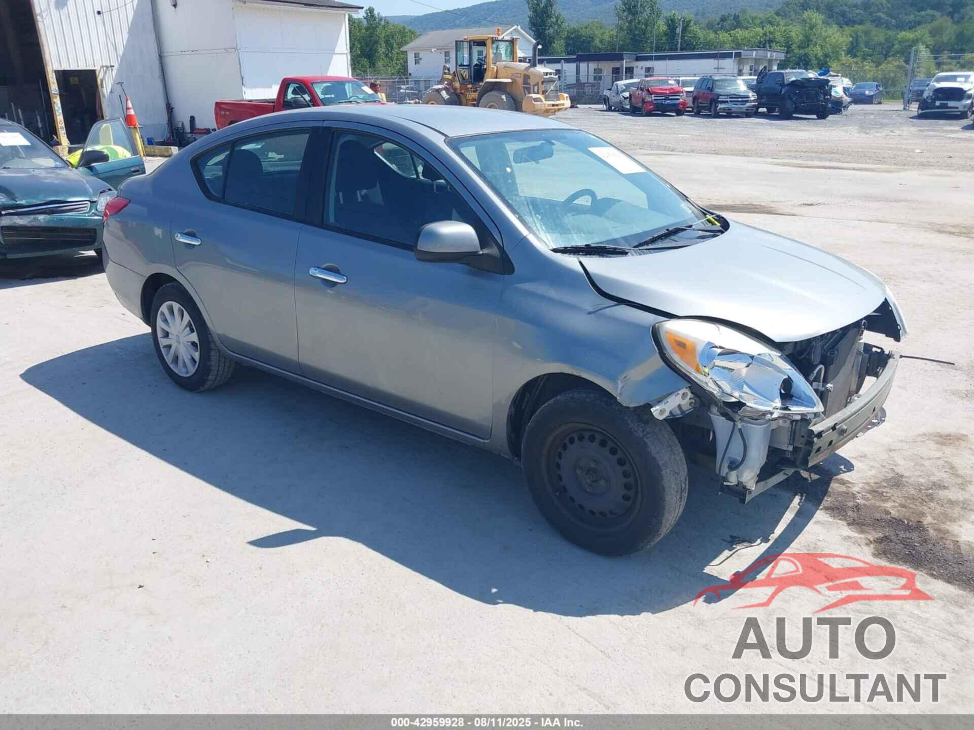 NISSAN VERSA 2012 - 3N1CN7AP9CL914597