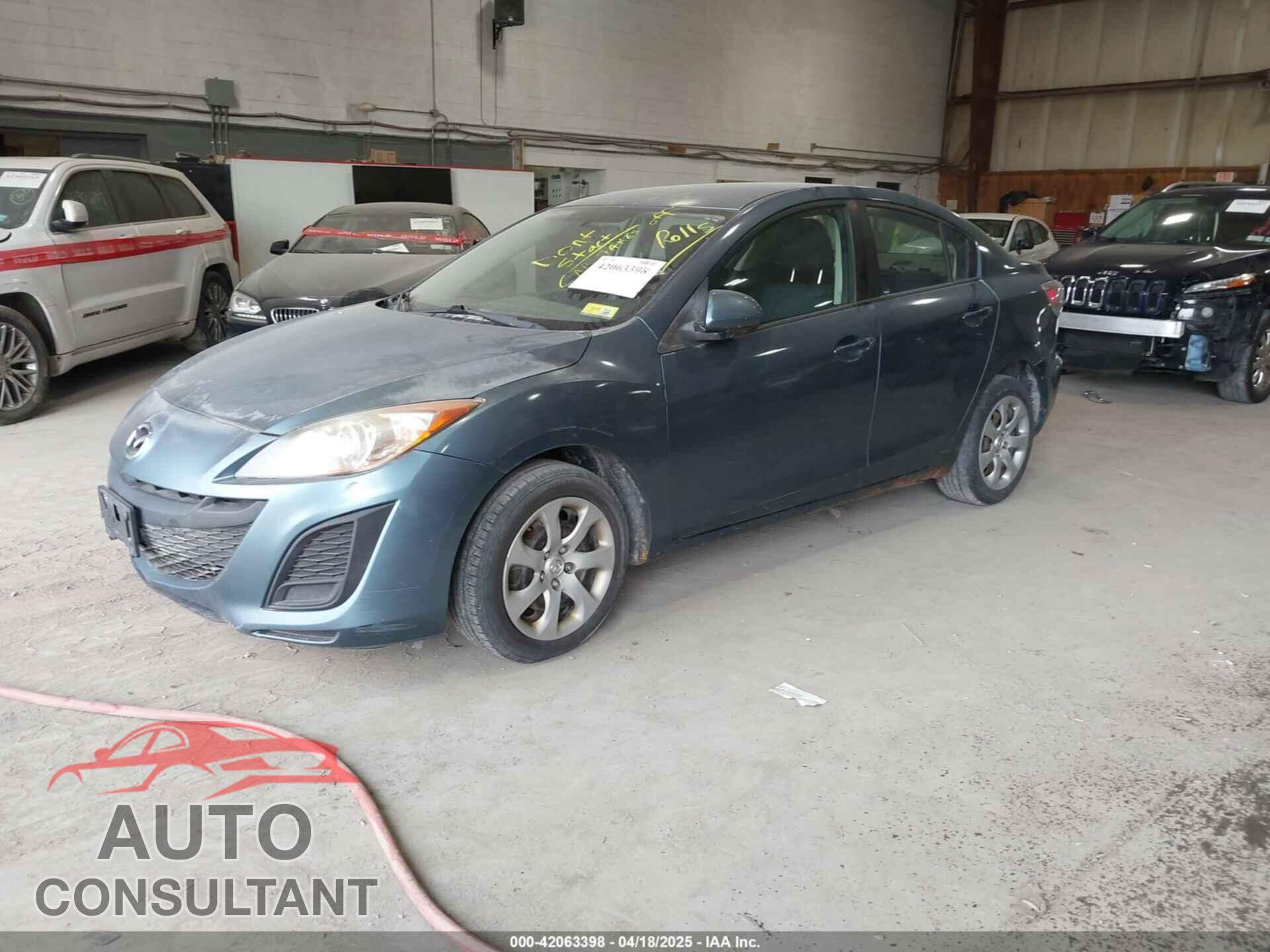 MAZDA MAZDA3 2011 - JM1BL1UG2B1385085