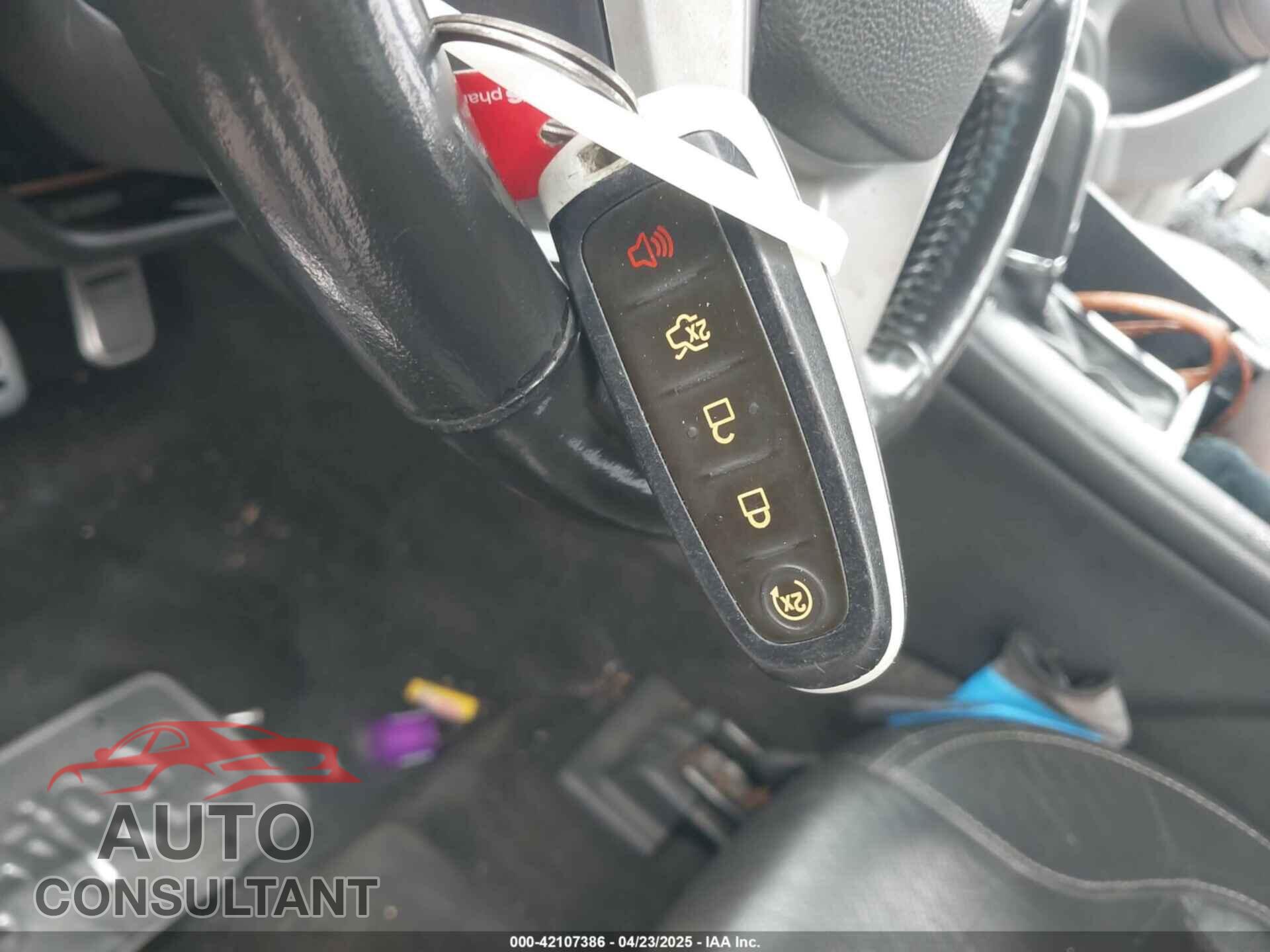 FORD TAURUS 2013 - 1FAHP2KT9DG144215