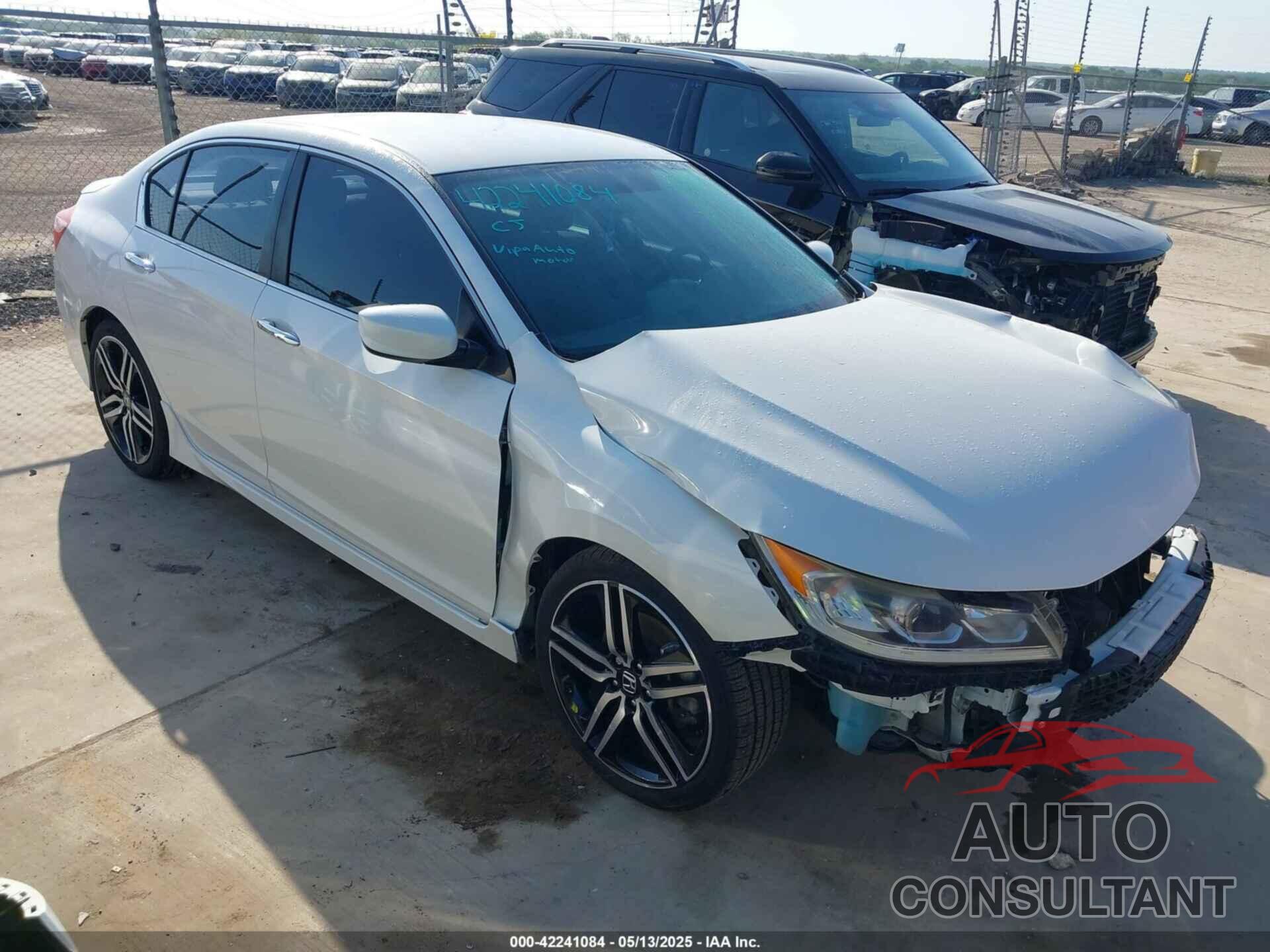 HONDA ACCORD 2017 - 1HGCR2F56HA230909