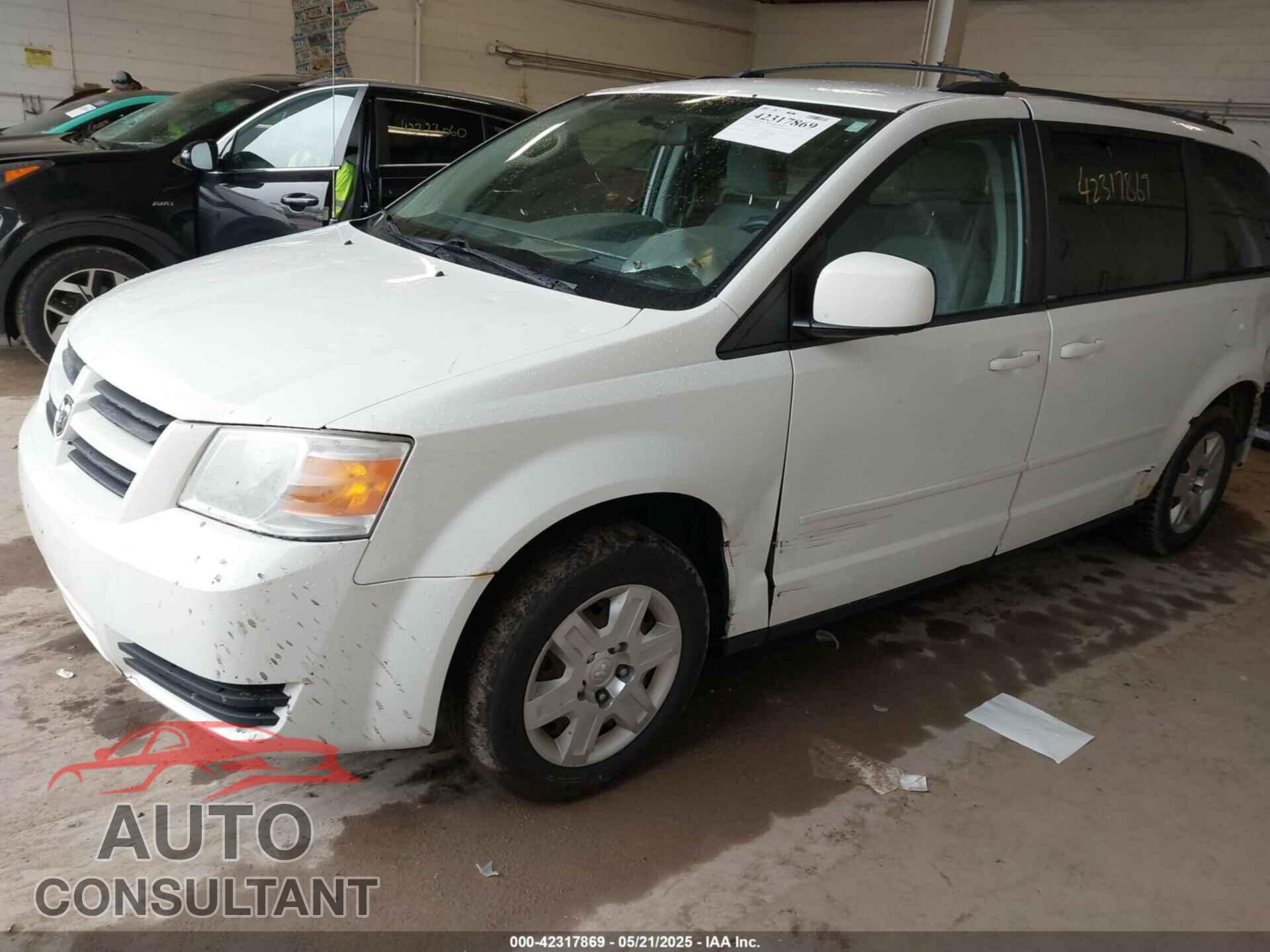 DODGE GRAND CARAVAN 2010 - 2D4RN4DE8AR455193