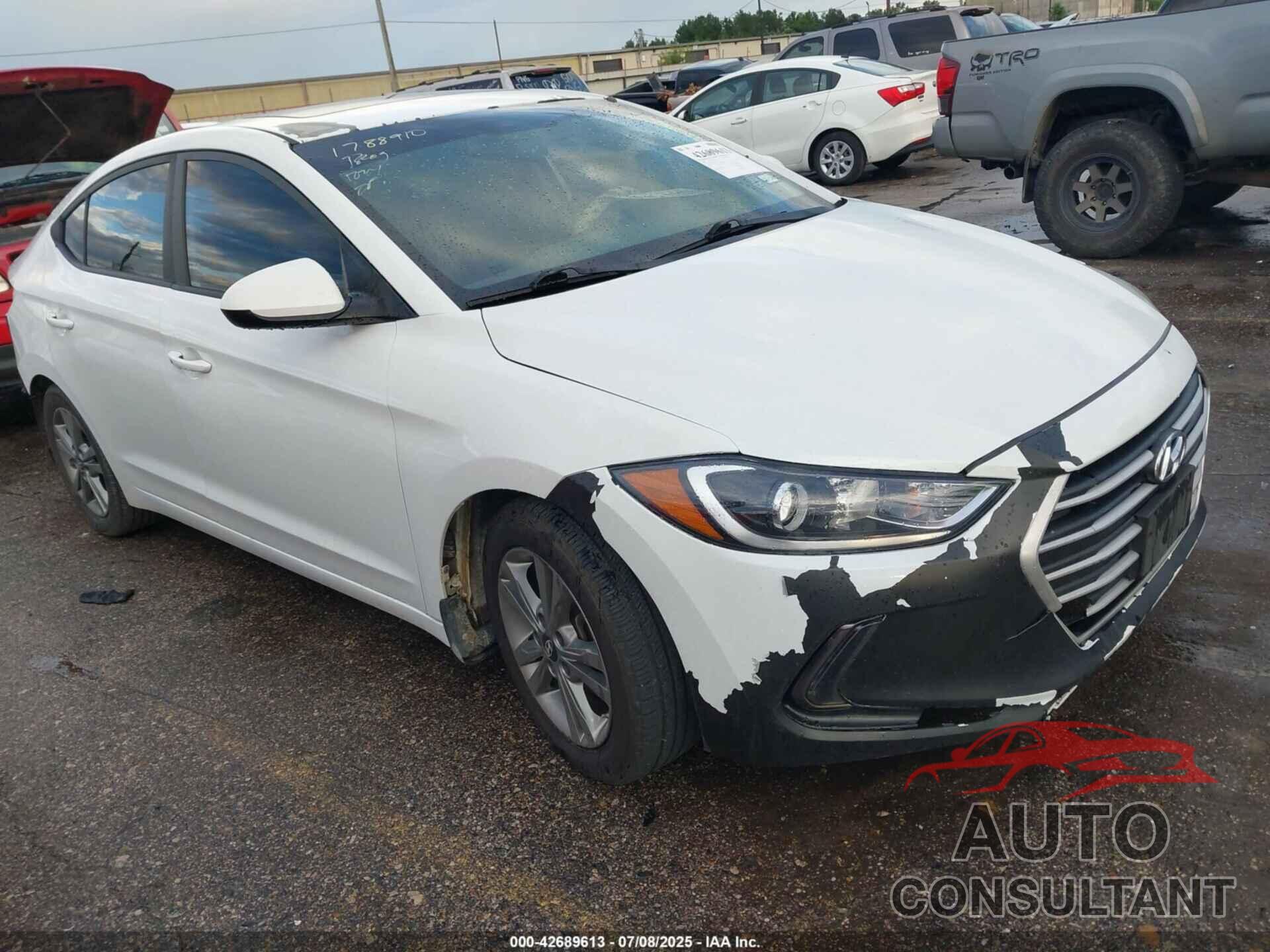 HYUNDAI ELANTRA 2018 - 5NPD84LF4JH343867