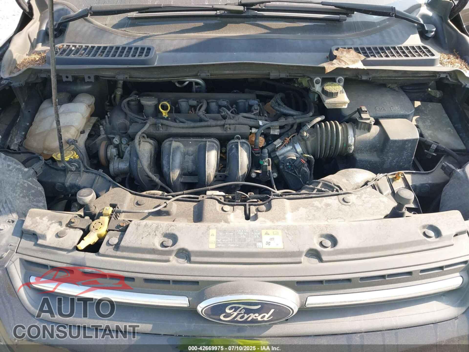 FORD ESCAPE 2016 - 1FMCU0G7XGUA23773