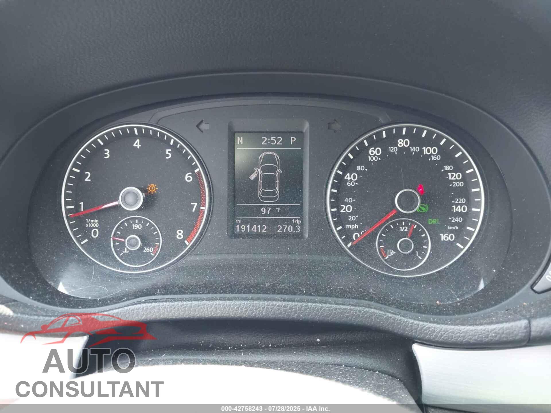 VOLKSWAGEN PASSAT 2013 - 1VWBP7A35DC009445