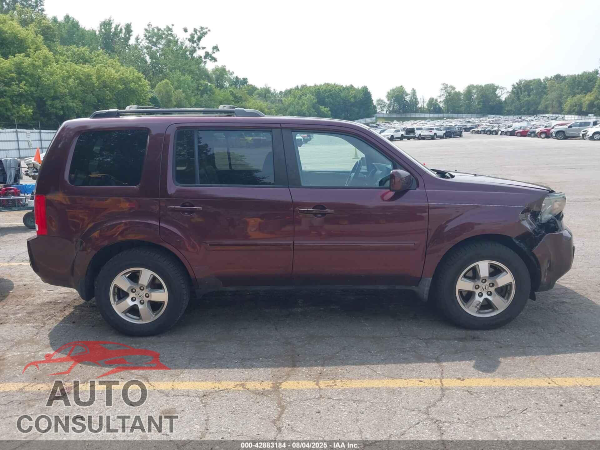 HONDA PILOT 2011 - 5FNYF4H5XBB033455