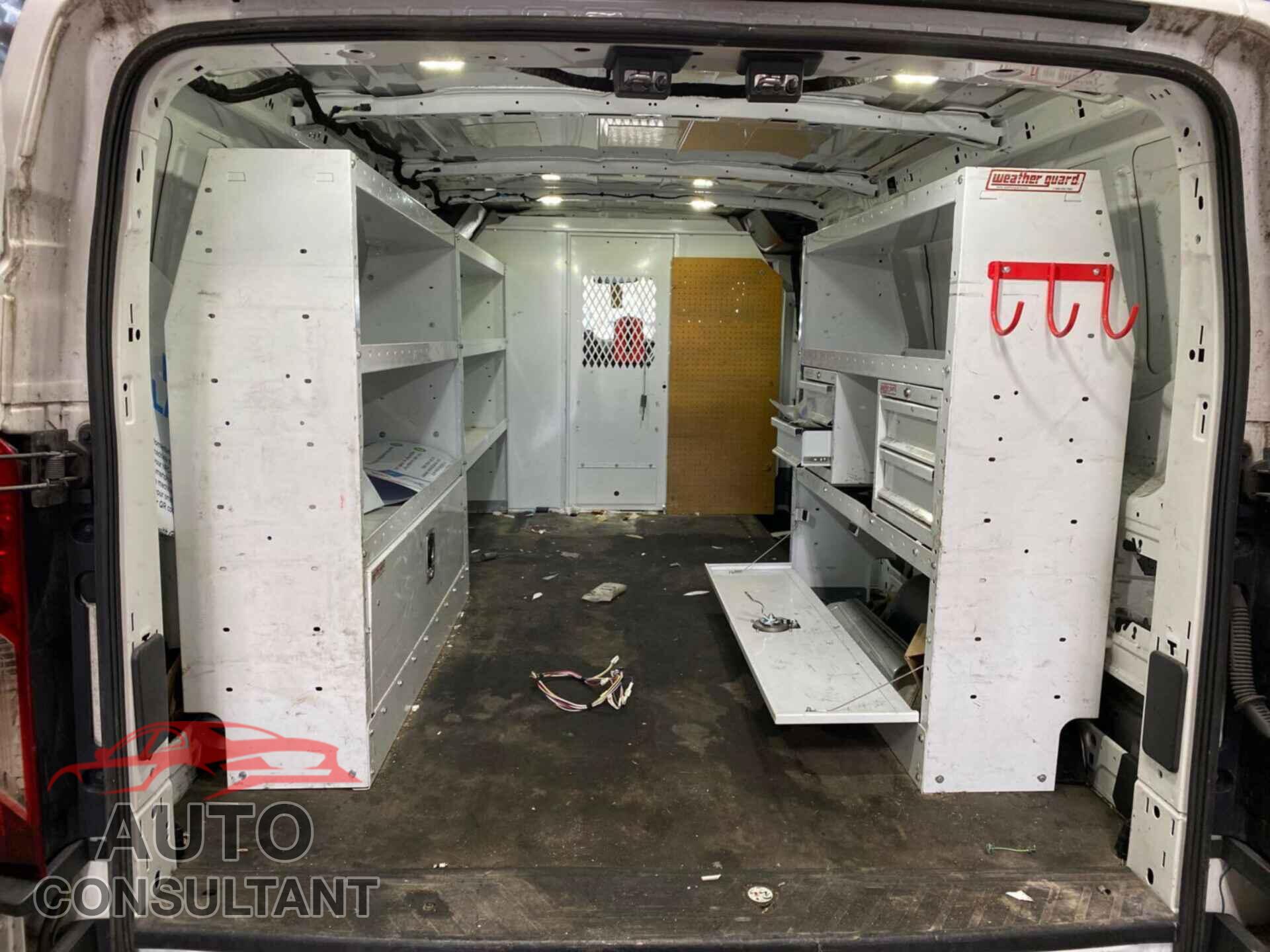FORD TRANSIT-150 2015 - 1FTNE2YM3FKB29986