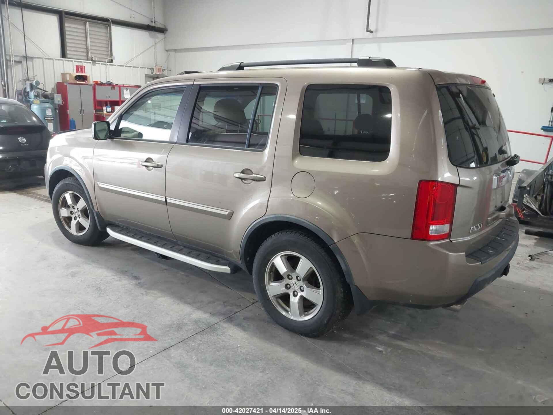 HONDA PILOT 2011 - 5FNYF4H72BB020281
