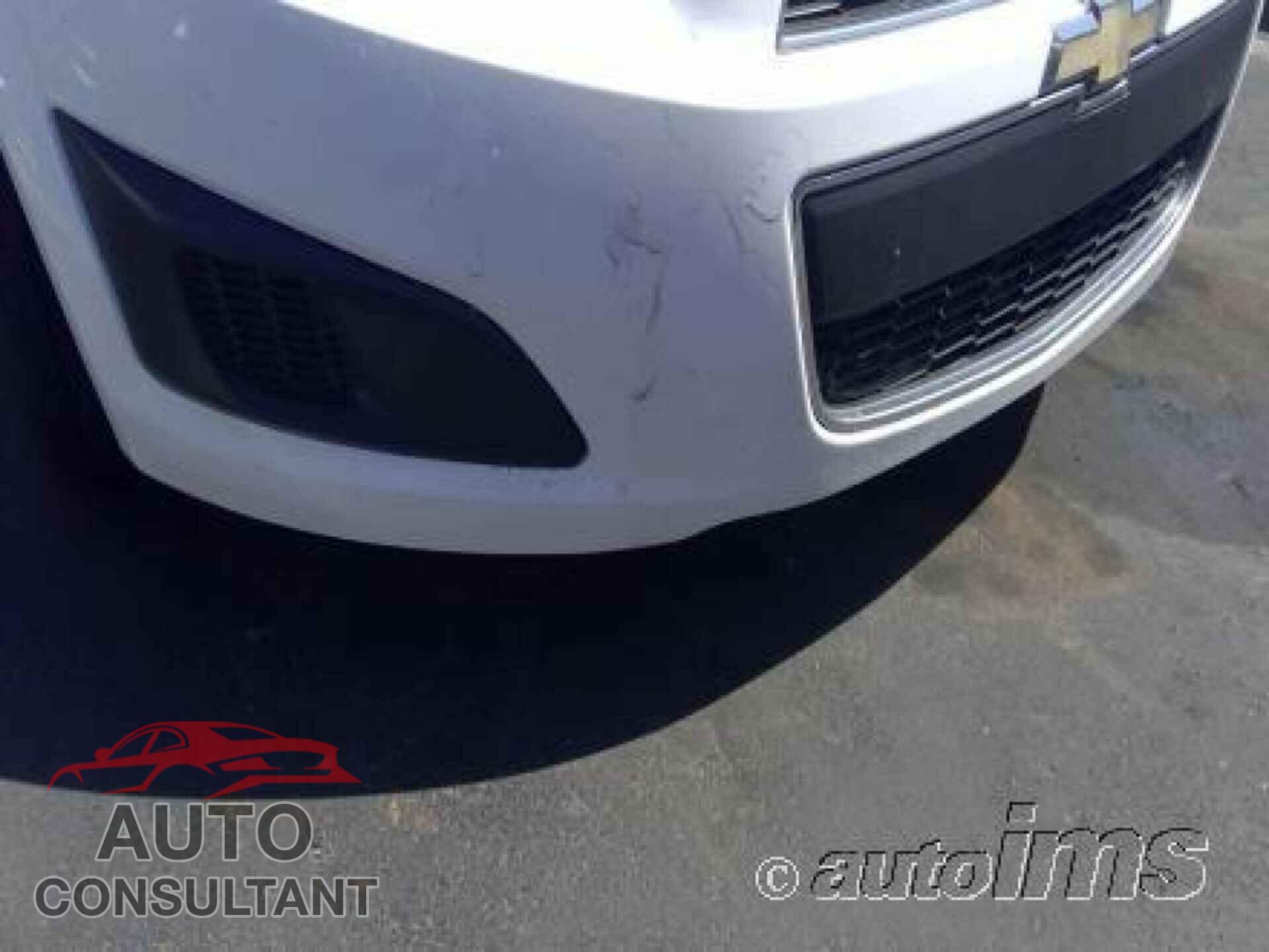 CHEVROLET SONIC 2012 - 1G1JA5SH7C4222638