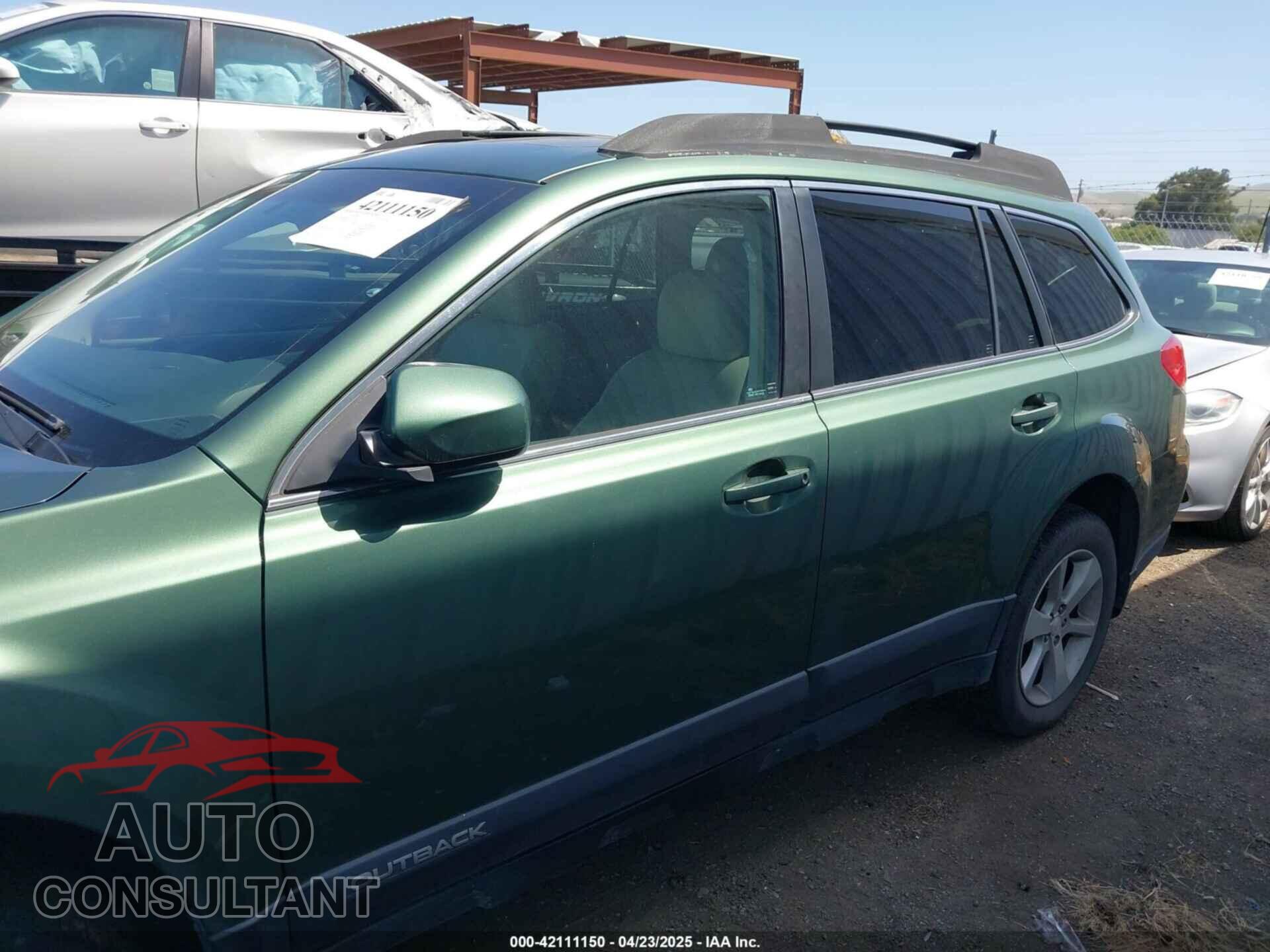 SUBARU OUTBACK 2013 - 4S4BRBKC2D3227093