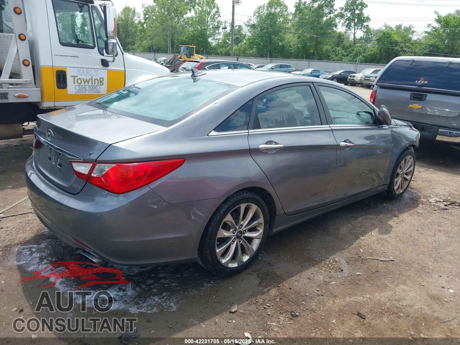 HYUNDAI SONATA 2011 - 5NPEC4AB2BH223862