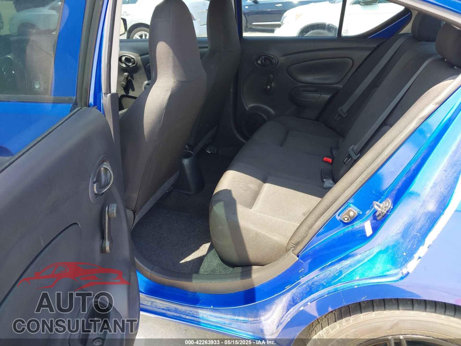 NISSAN VERSA 2017 - 3N1CN7AP3HL894306