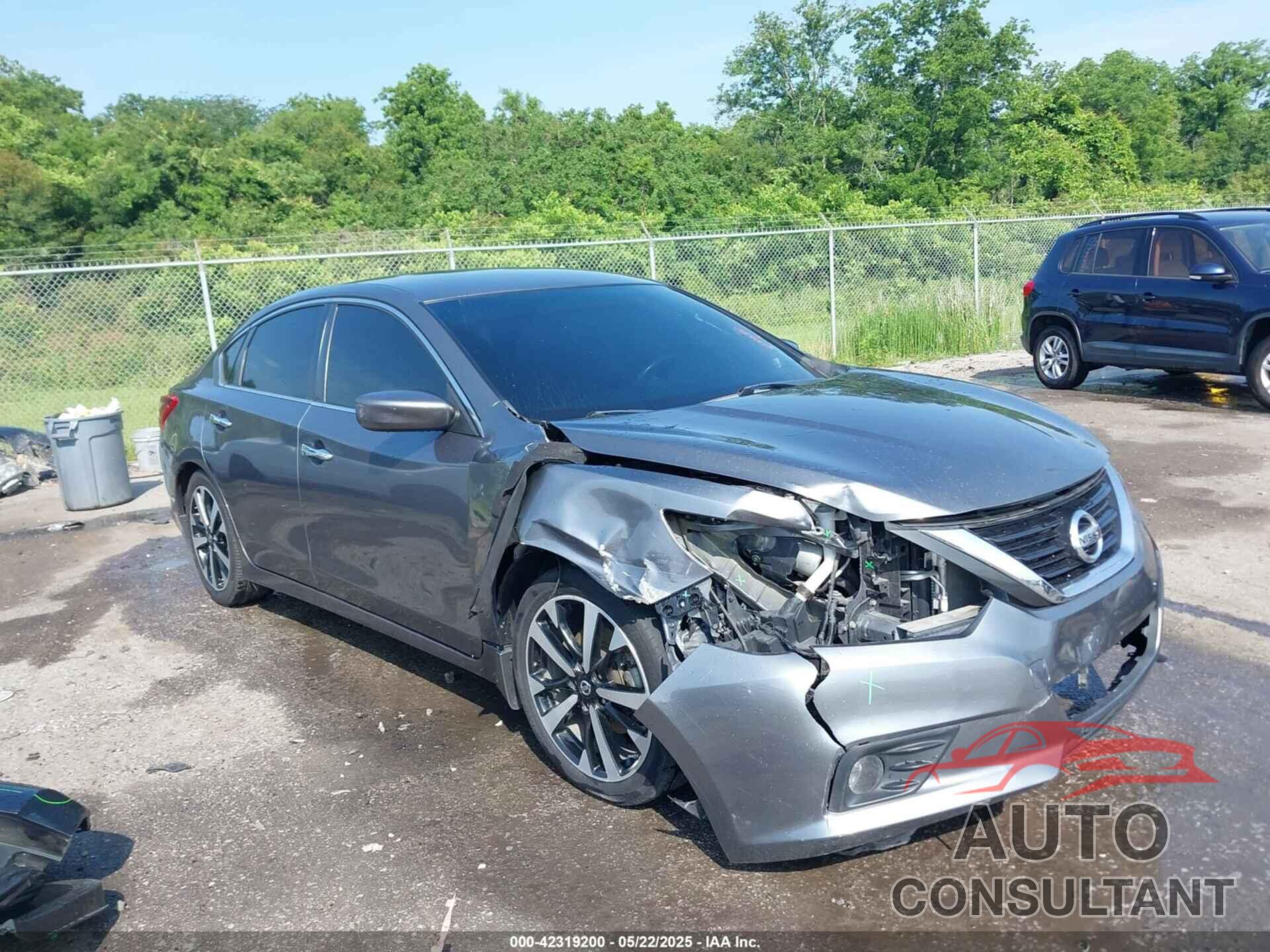 NISSAN ALTIMA 2018 - 1N4AL3AP8JC282841