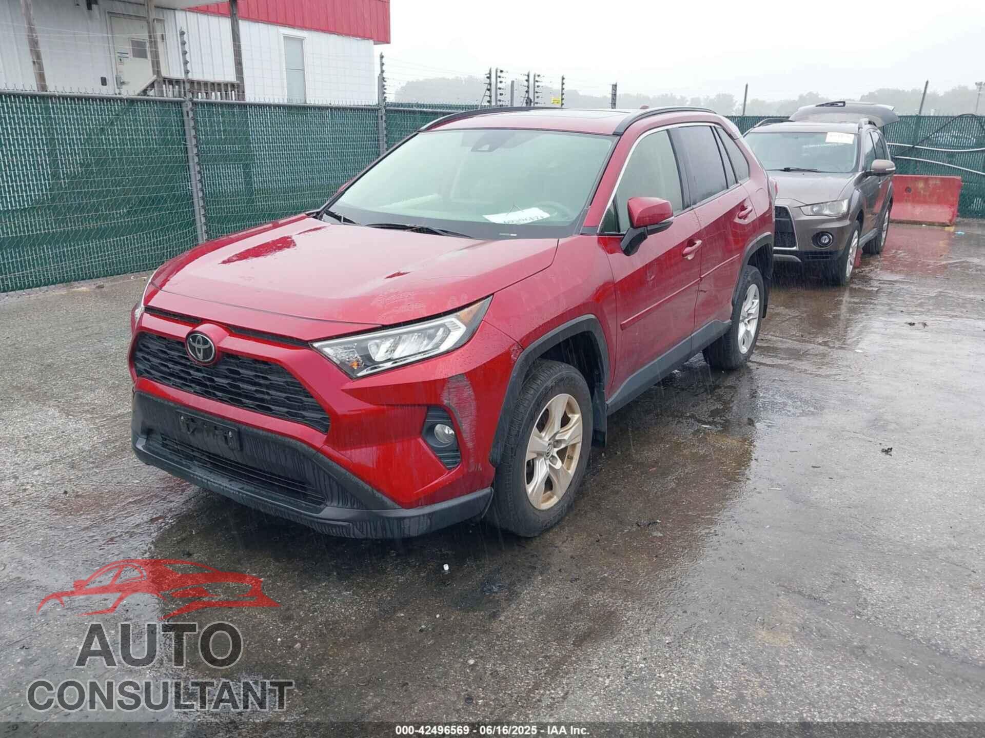 TOYOTA RAV4 2019 - JTMP1RFV9KJ008226
