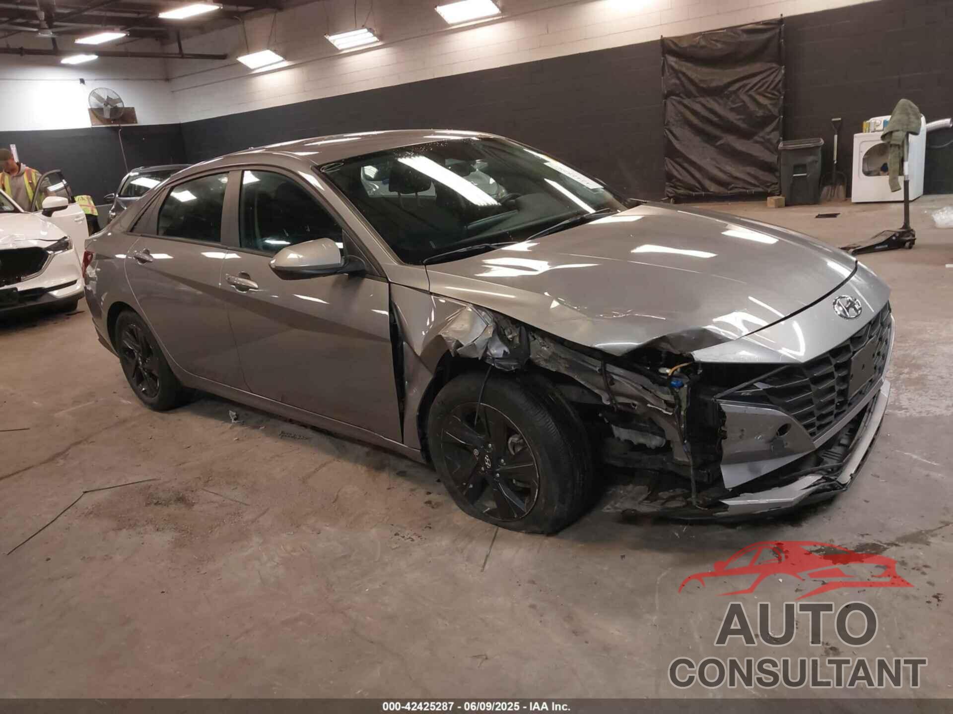 HYUNDAI ELANTRA 2021 - KMHLM4AG5MU066090