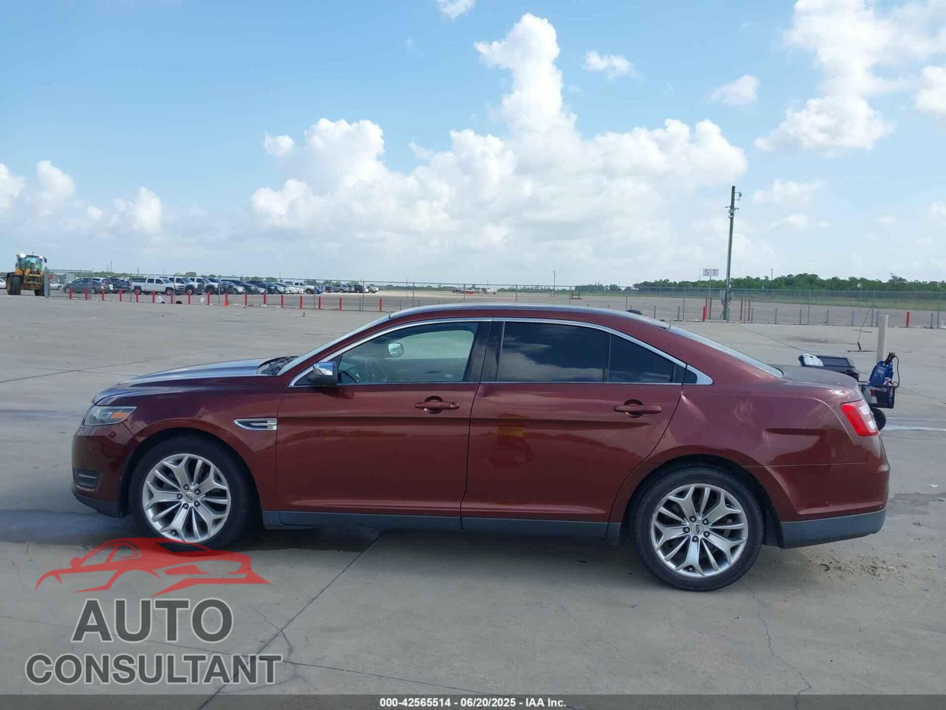 FORD TAURUS 2015 - 1FAHP2F85FG165586
