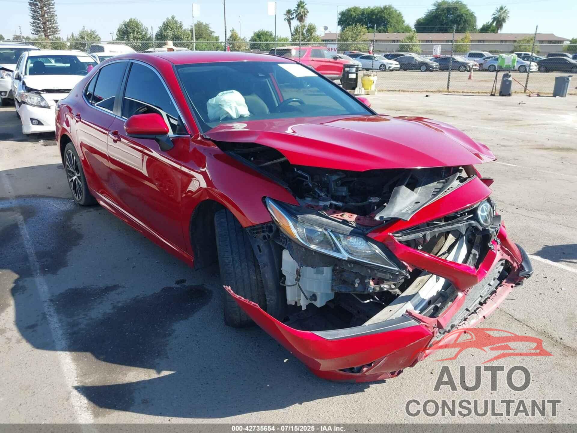 TOYOTA CAMRY 2019 - 4T1B11HK8KU174763