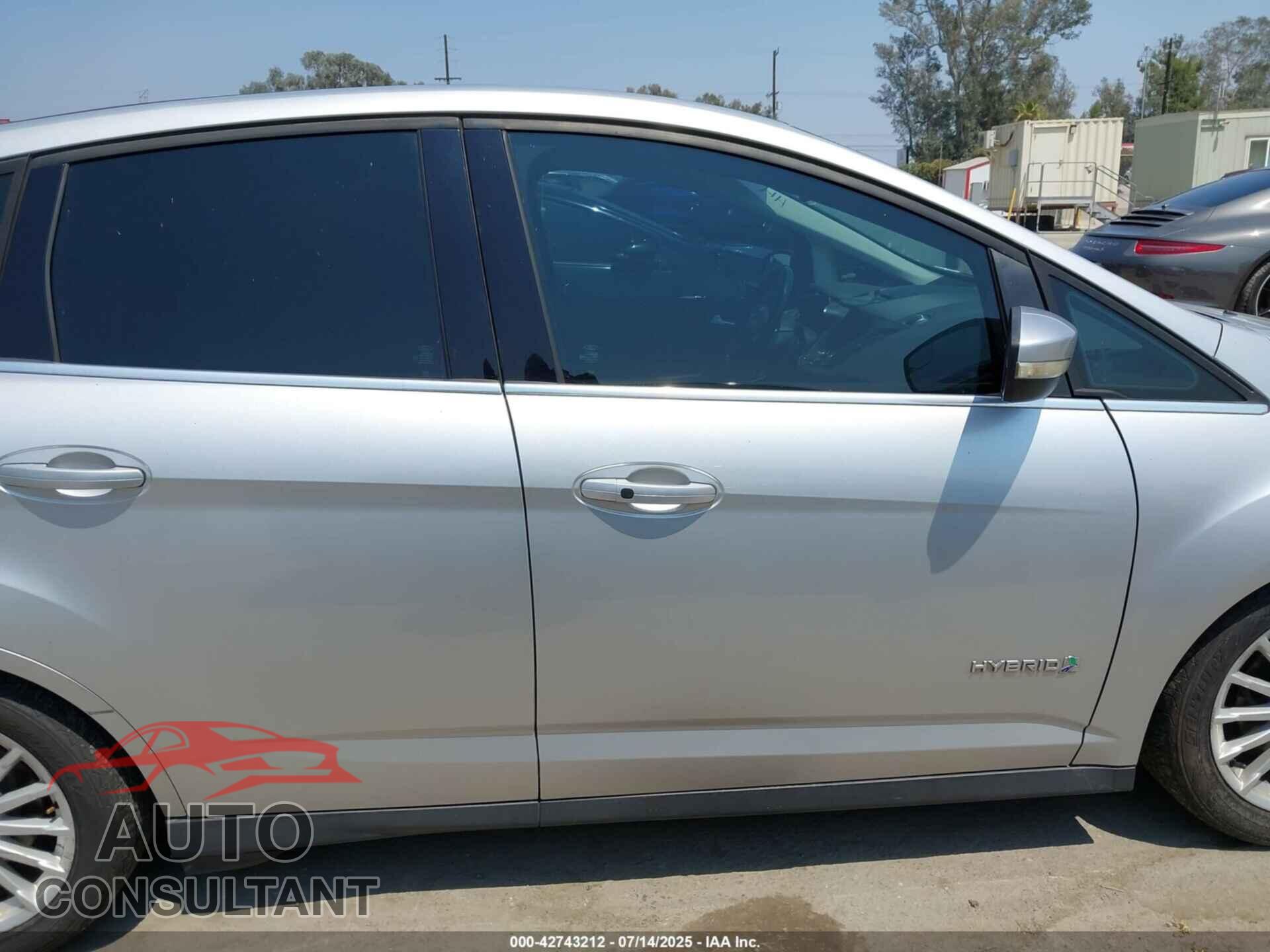 FORD C-MAX HYBRID 2016 - 1FADP5BU0GL110958