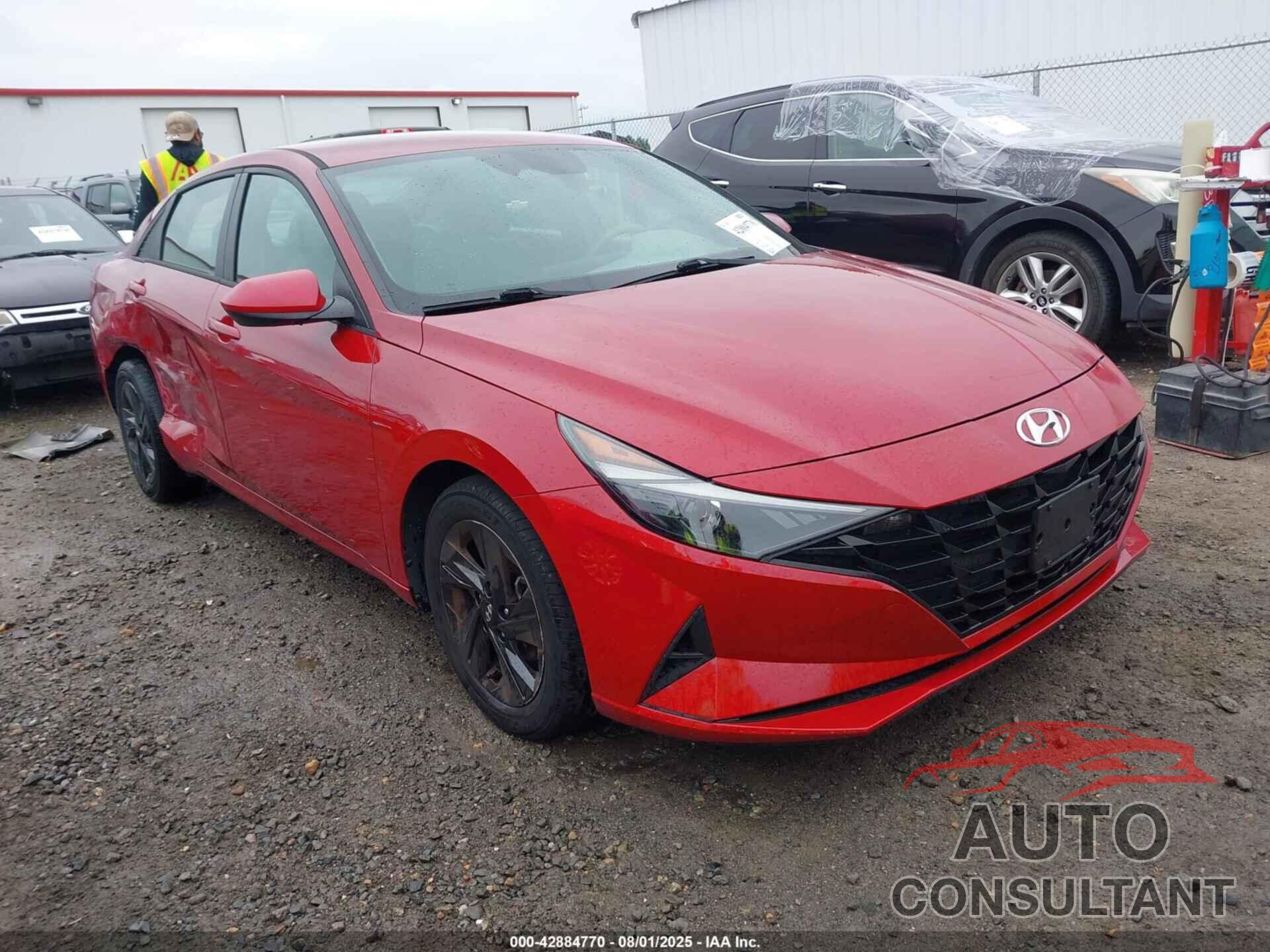 HYUNDAI ELANTRA 2021 - KMHLM4AG7MU128167
