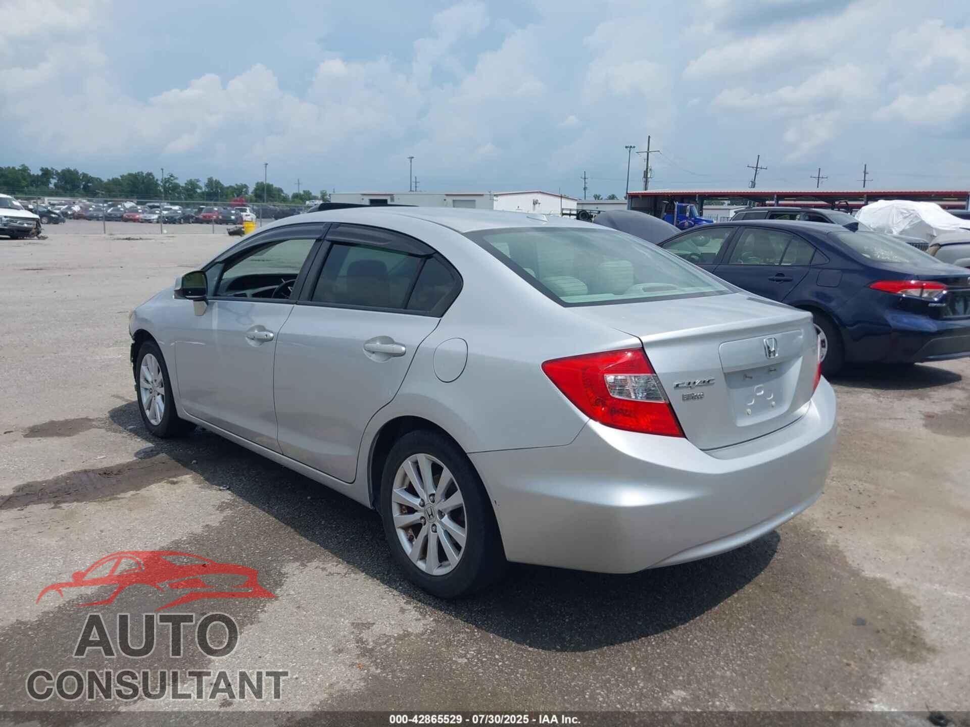 HONDA CIVIC 2012 - 19XFB2F95CE041404