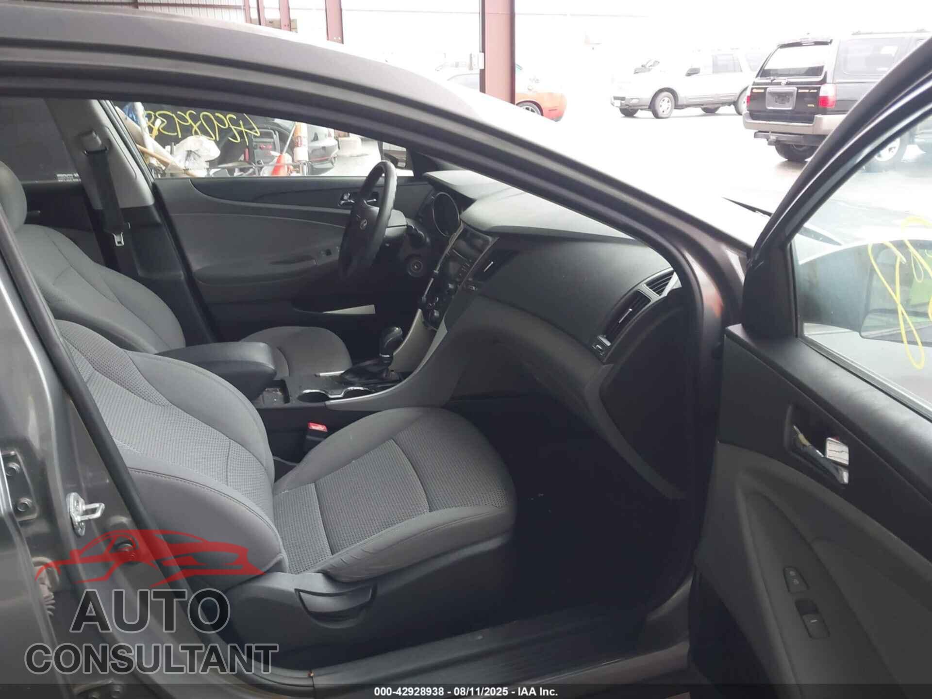 HYUNDAI SONATA 2012 - 5NPEB4AC1CH456760