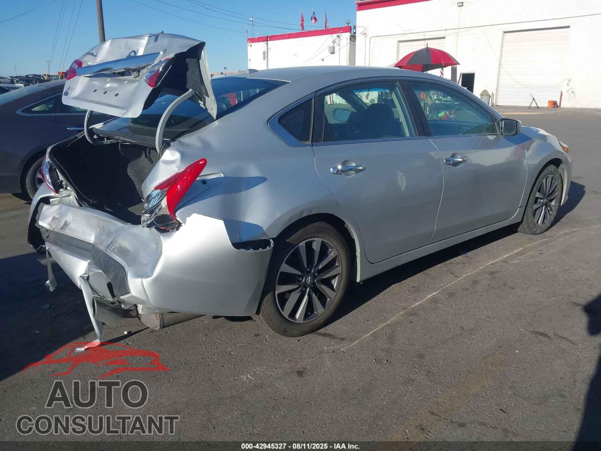 NISSAN ALTIMA 2017 - 1N4AL3AP1HC194983