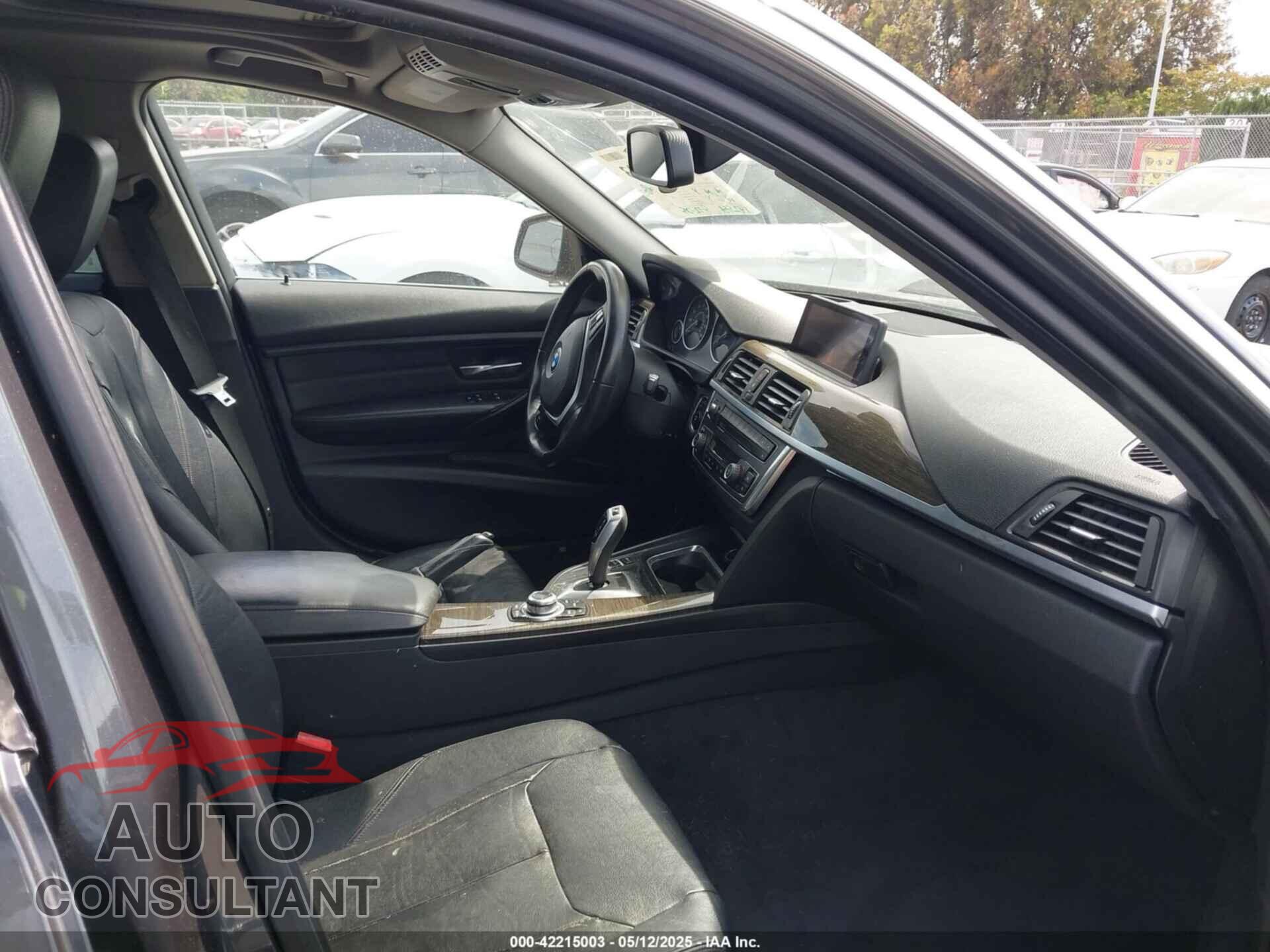 BMW 328I 2012 - WBA3A5C53CF344273