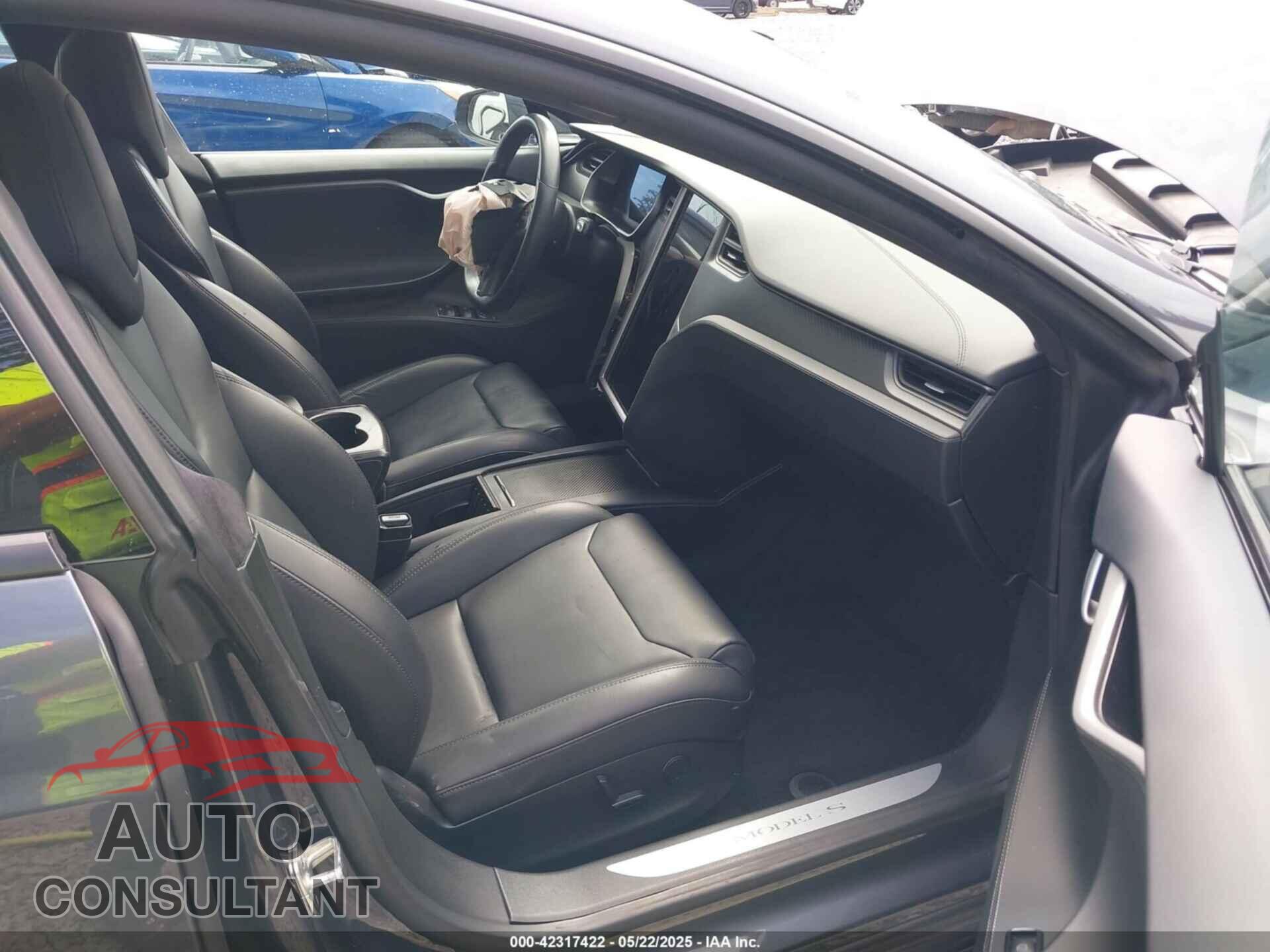 TESLA MODEL S 2018 - 5YJSA1E28JF272630