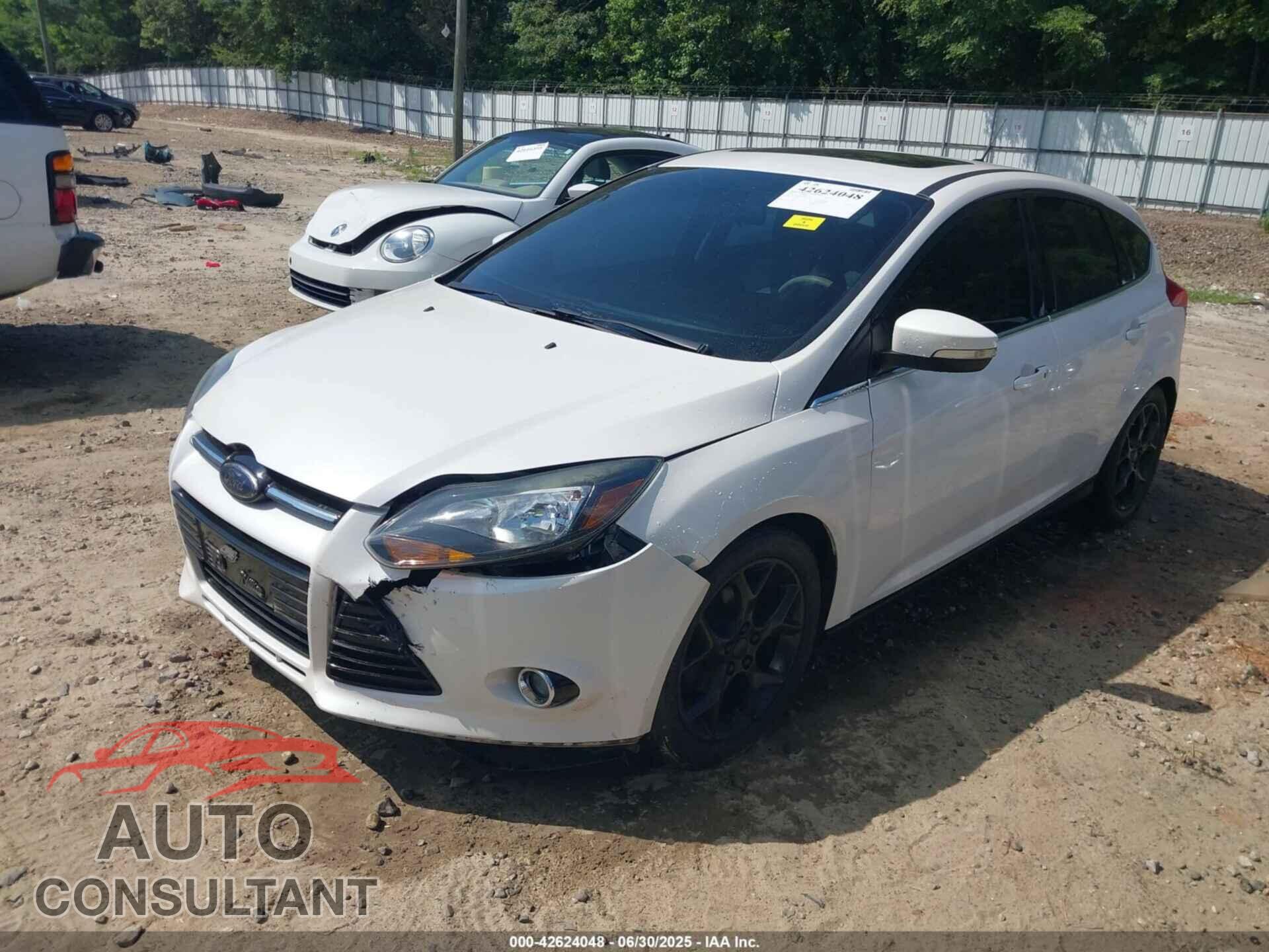FORD FOCUS 2014 - 1FADP3N25EL383891