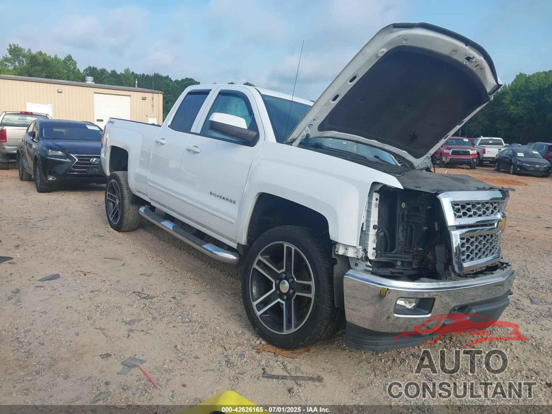 CHEVROLET SILVERADO 2015 - 1GCVKREH5FZ400305