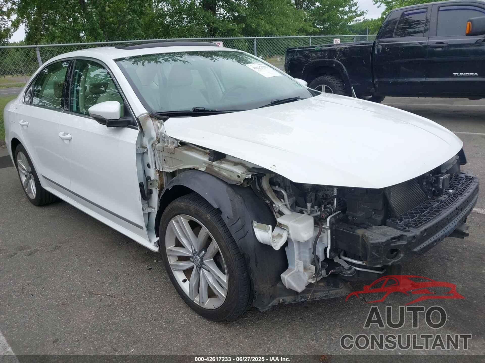 VOLKSWAGEN PASSAT 2016 - 1VWCS7A38GC026439