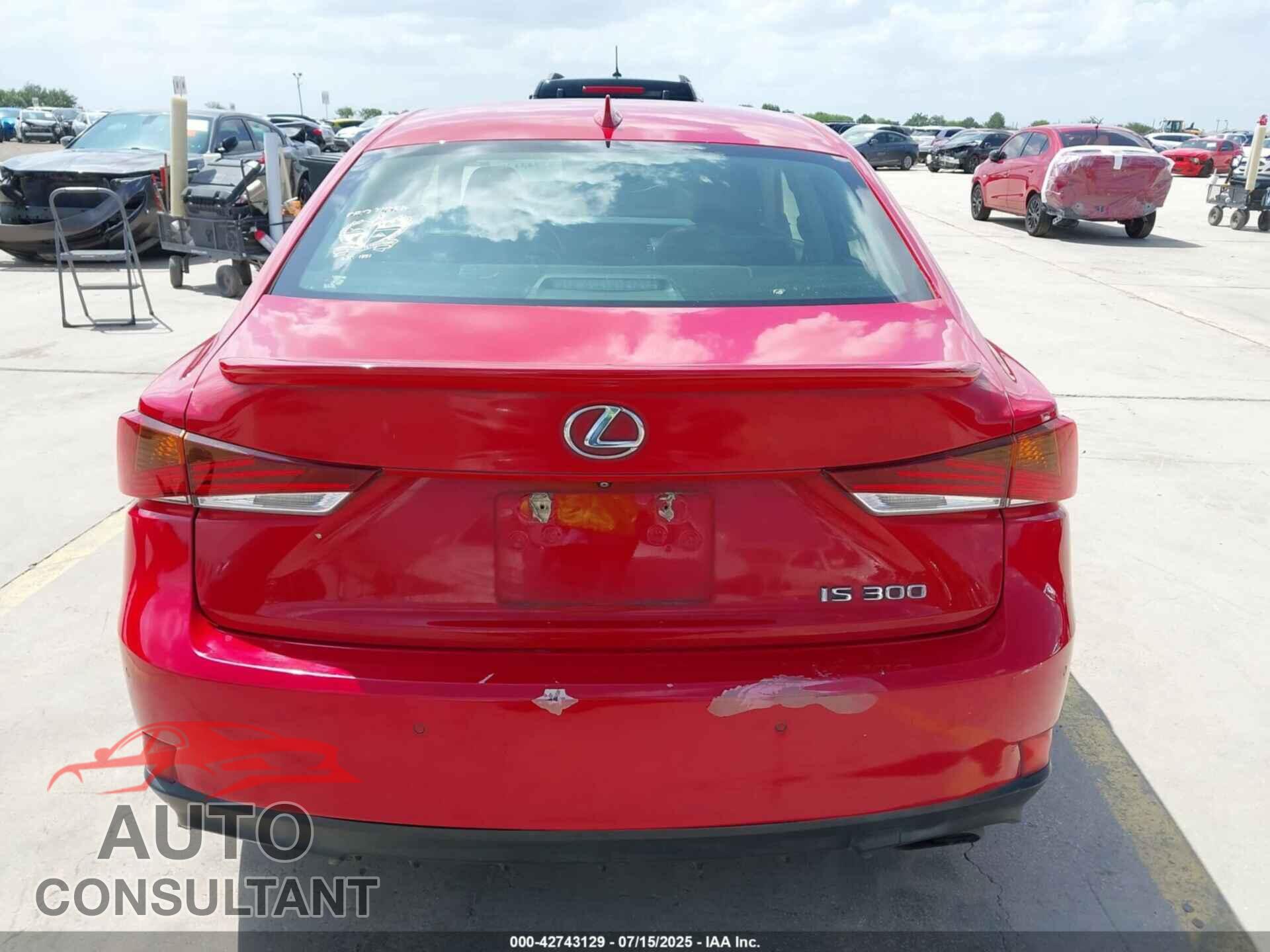 LEXUS IS 300 2018 - JTHBA1D29J5071899
