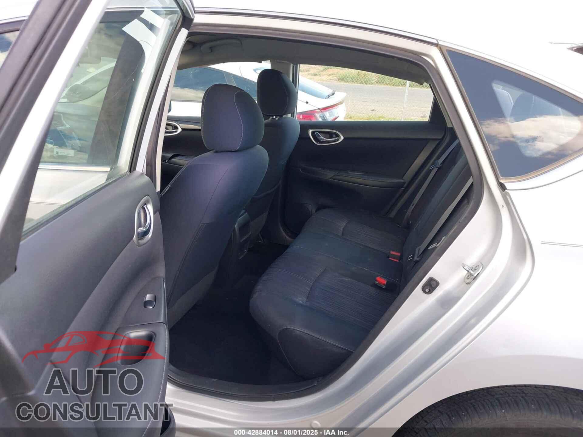 NISSAN SENTRA 2017 - 3N1AB7AP2HL647424