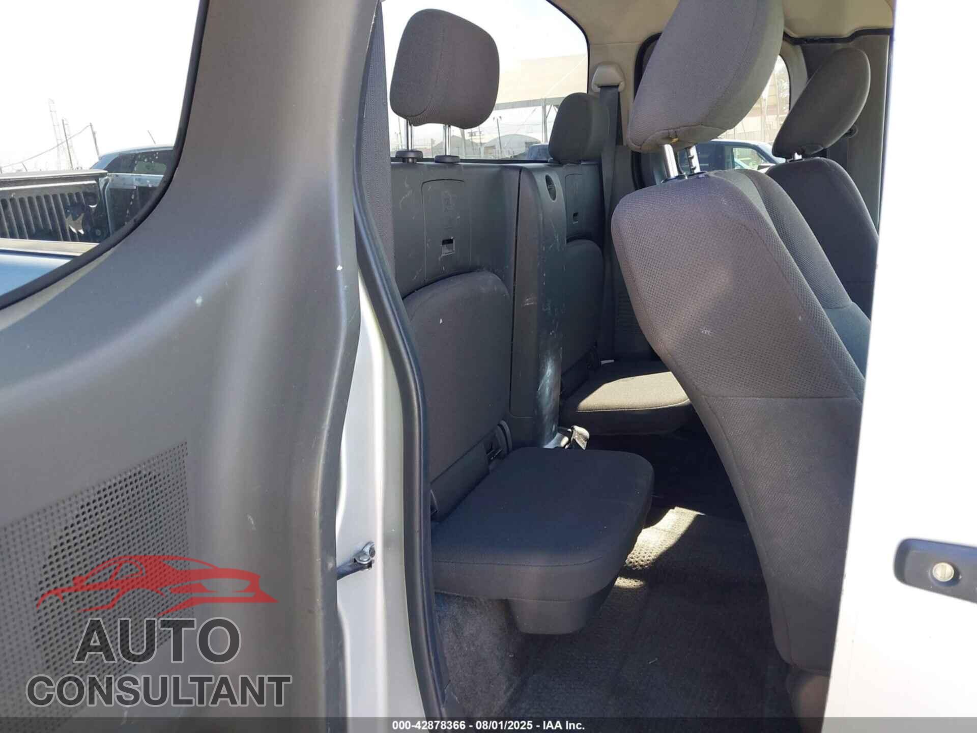 NISSAN FRONTIER 2017 - 1N6BD0CT0HN710241