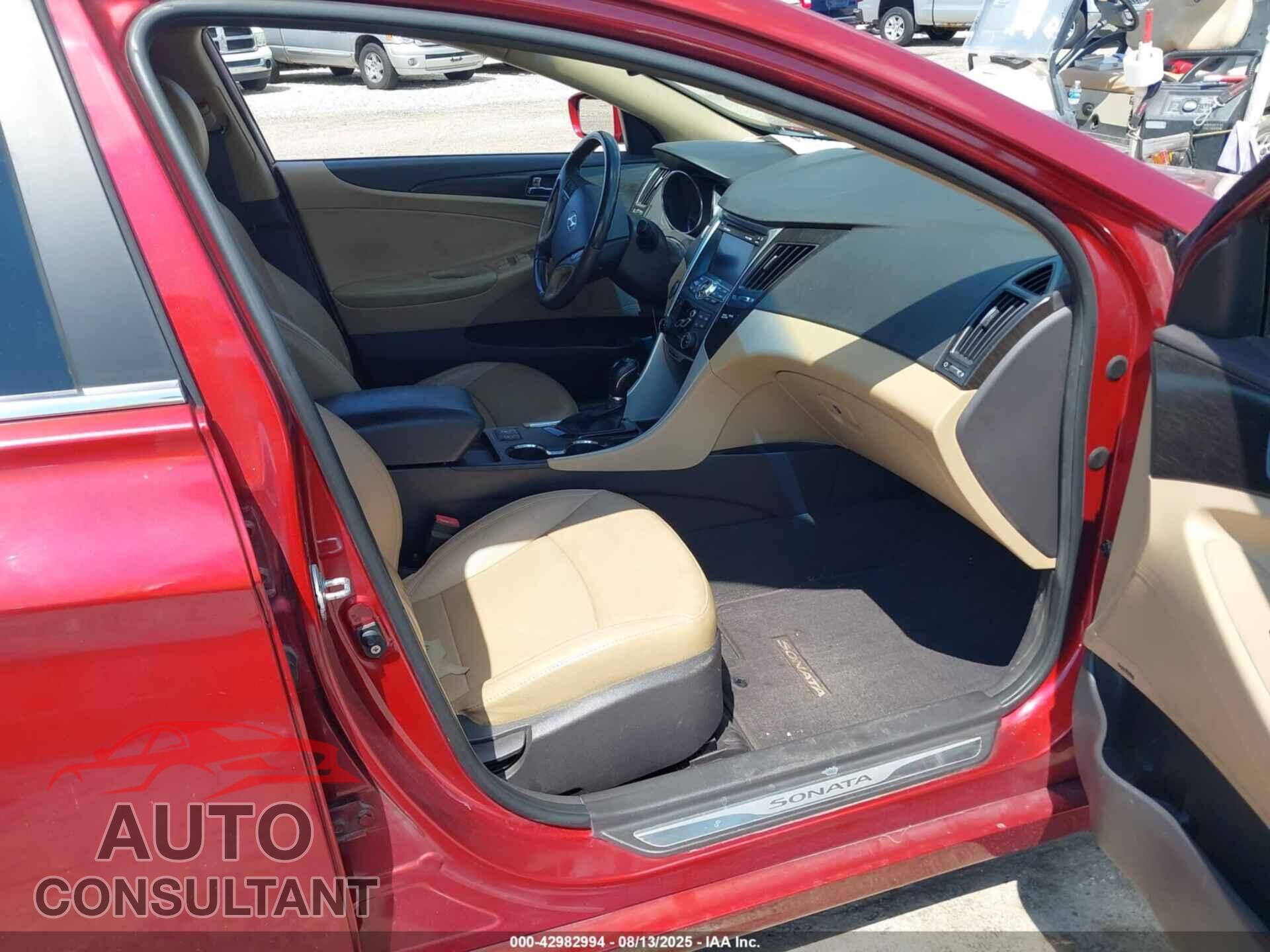 HYUNDAI SONATA 2011 - 5NPEC4AC4BH107510
