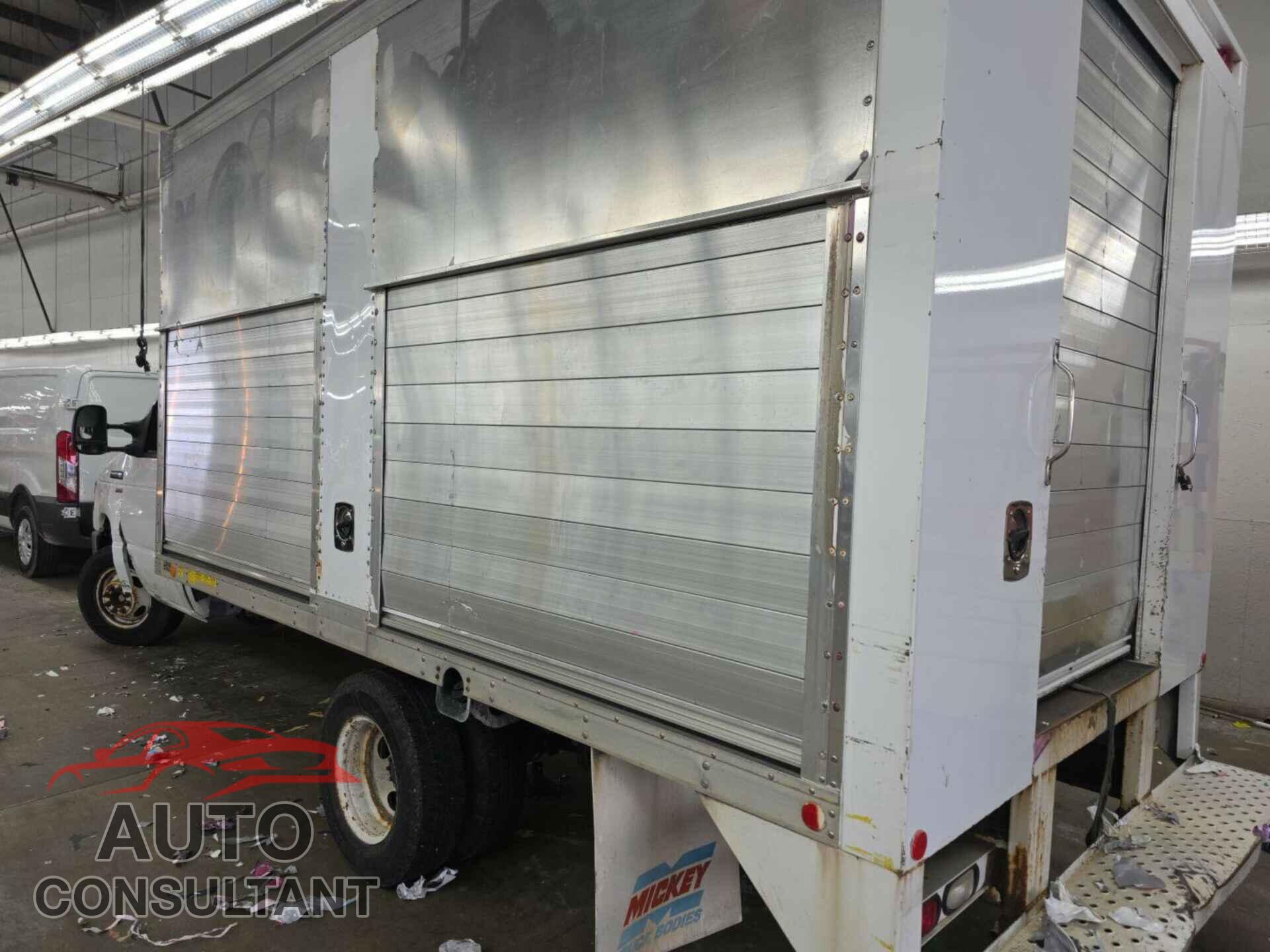 FORD E-450 CUTAWAY 2011 - 1FDXE4FL7BDB35752