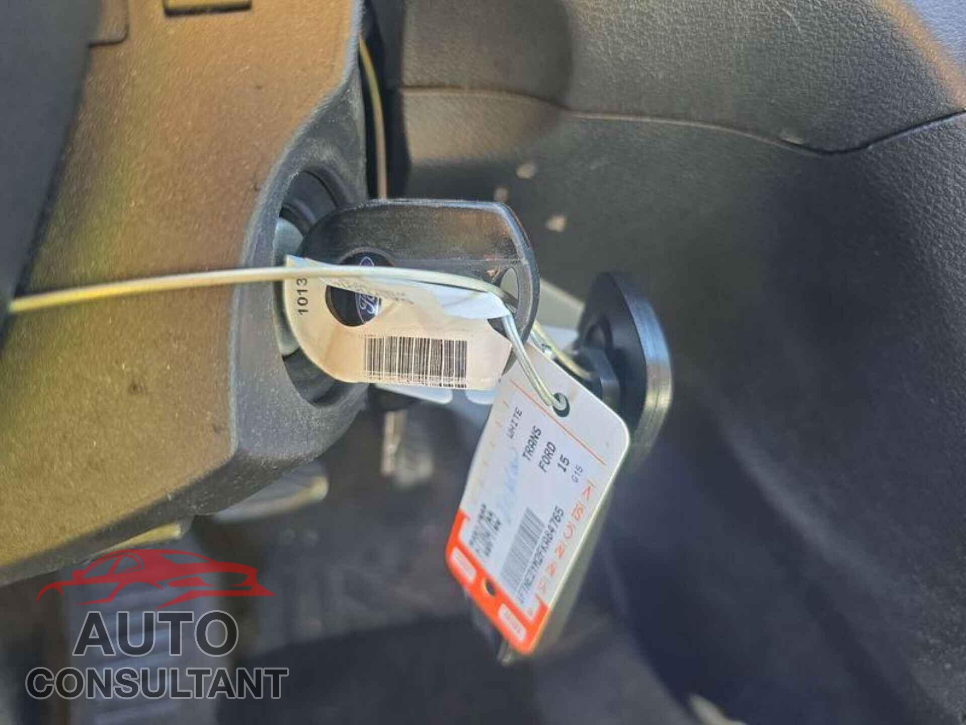 FORD TRANSIT 2015 - 1FTNE2YM2FKA84765