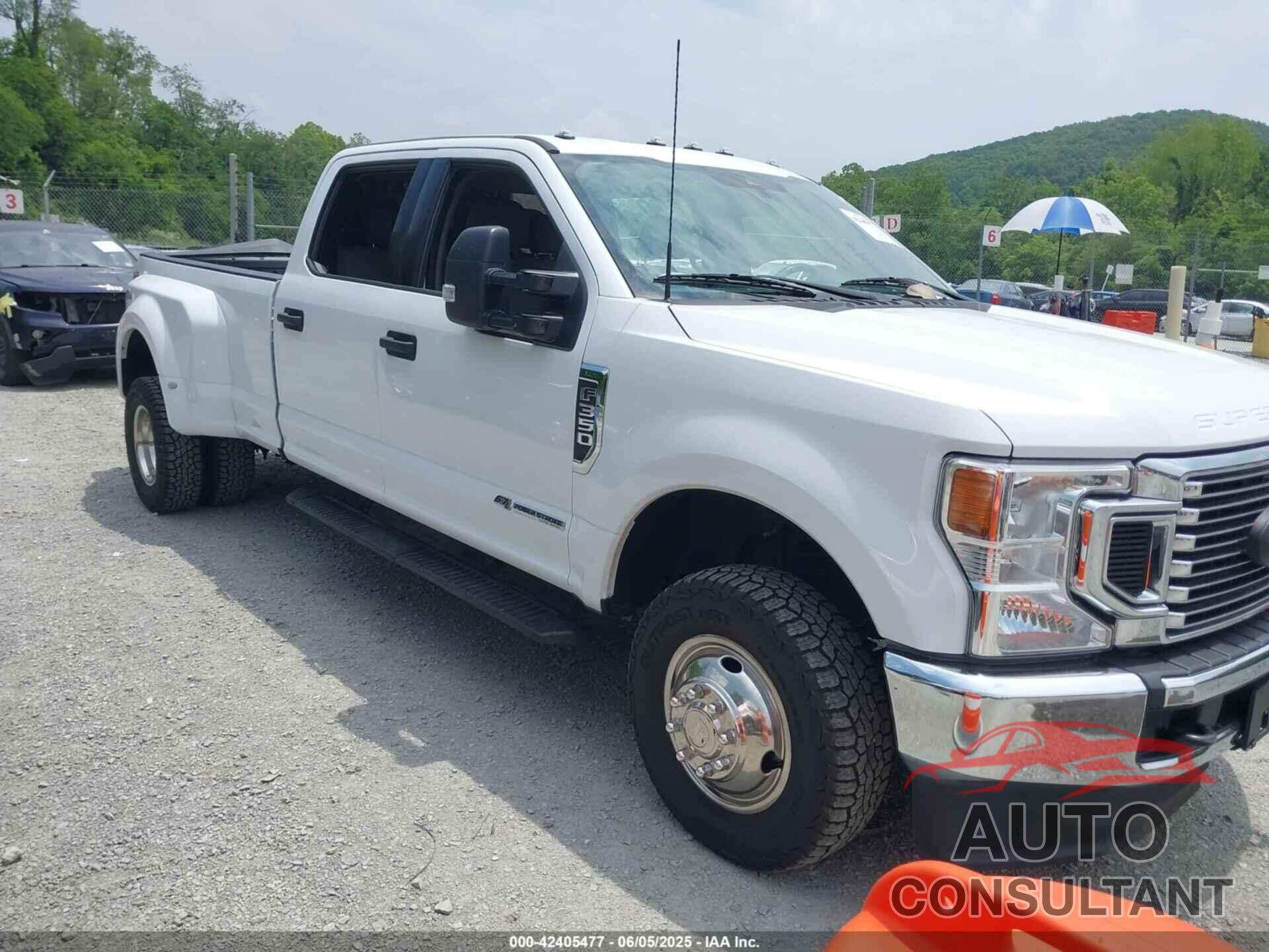 FORD F-350 2022 - 1FT8W3DT4NEG27401