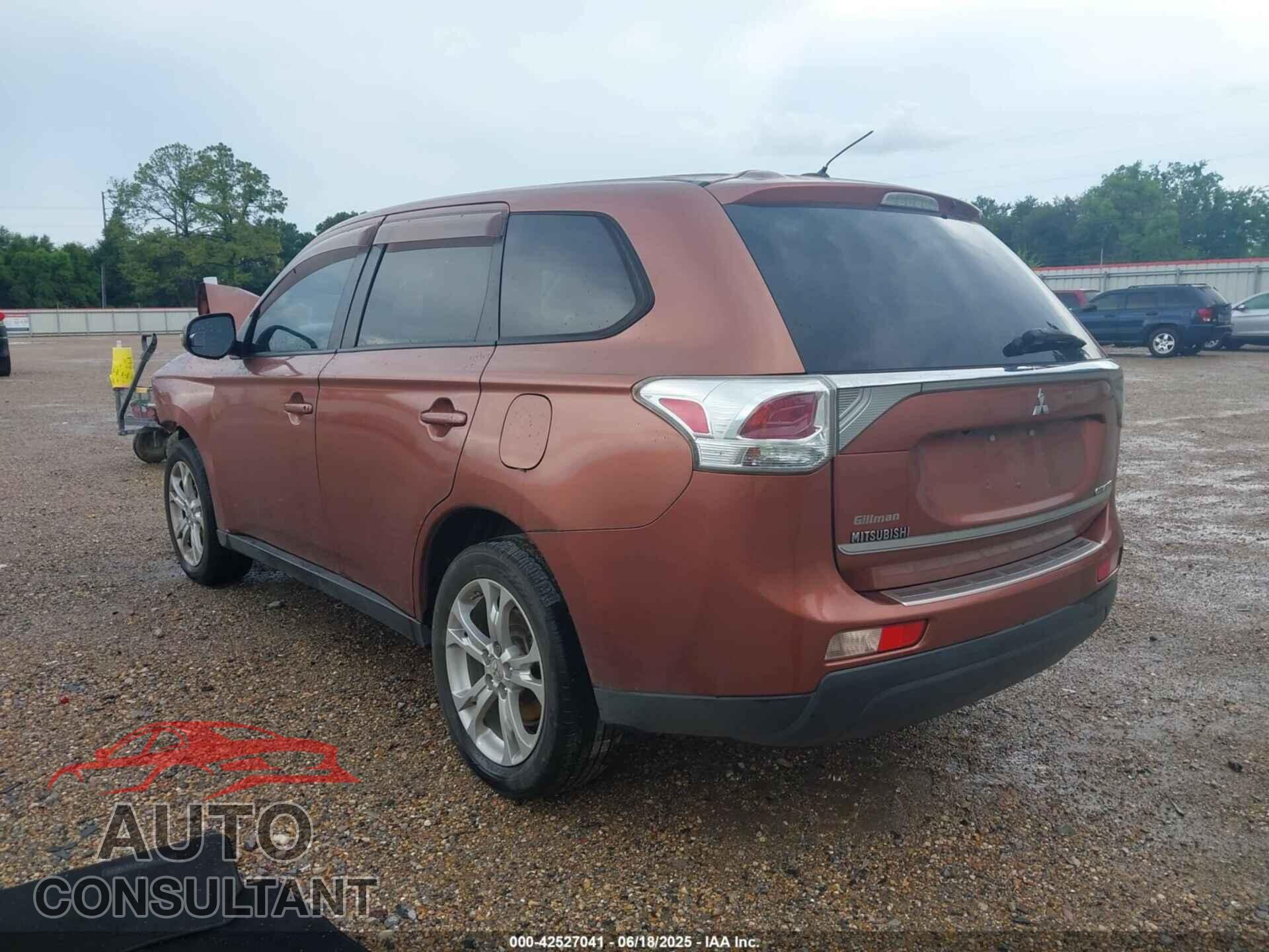 MITSUBISHI OUTLANDER 2014 - JA4AD3A33EZ004740