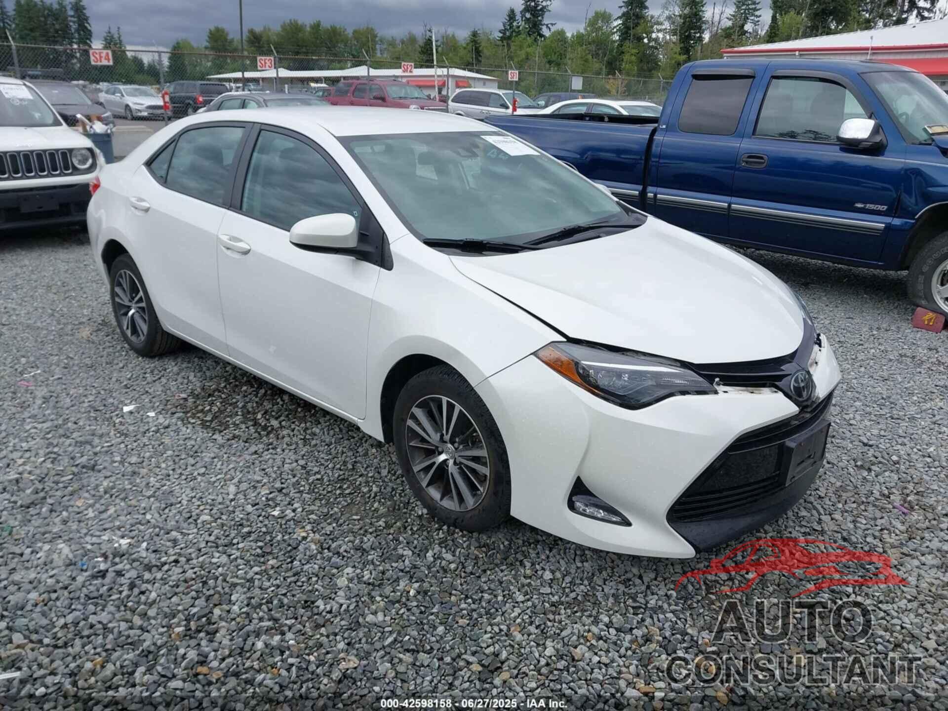 TOYOTA COROLLA 2018 - 5YFBURHE3JP752784