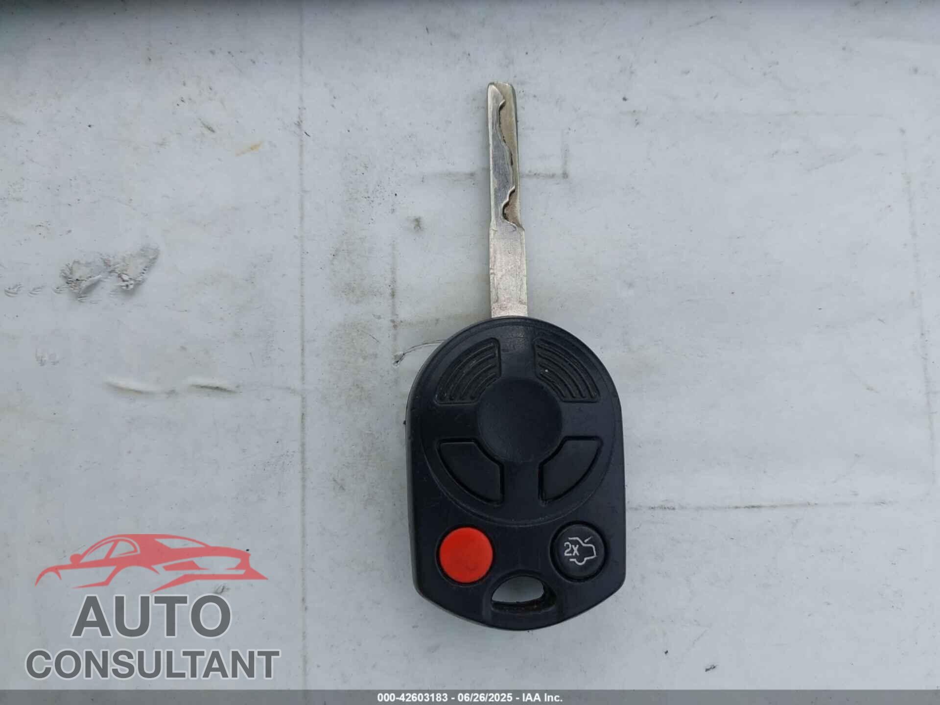 FORD FOCUS 2012 - 1FAHP3M28CL157361