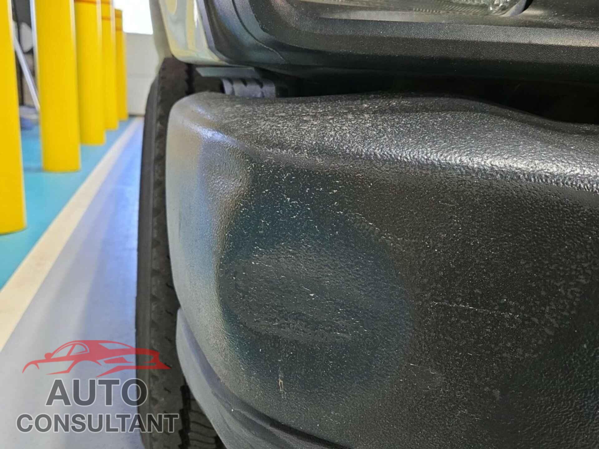 FORD ECONOLINE 2010 - 1FTNE1EW4ADA91052