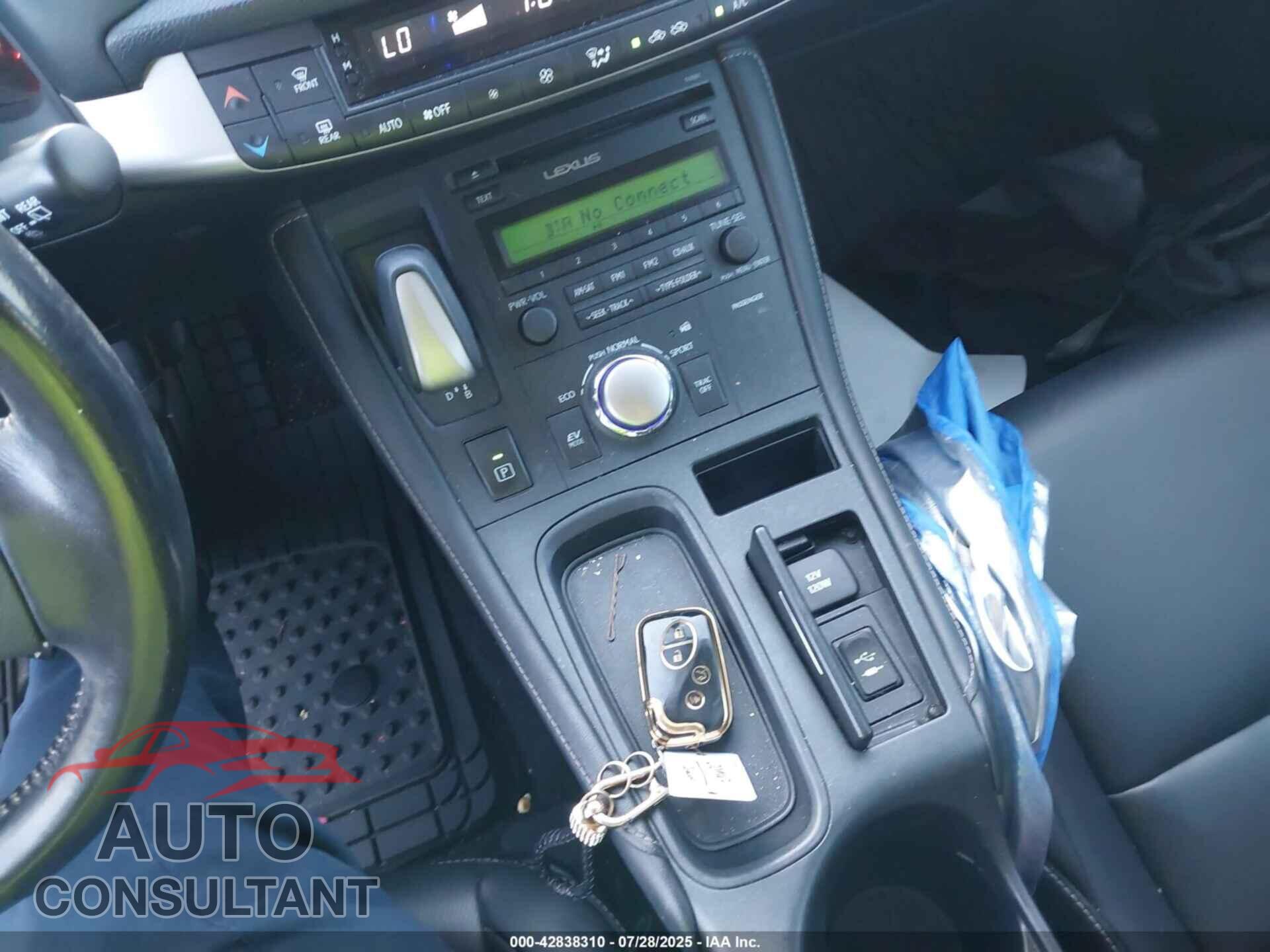LEXUS CT 200H 2015 - JTHKD5BH1F2246063