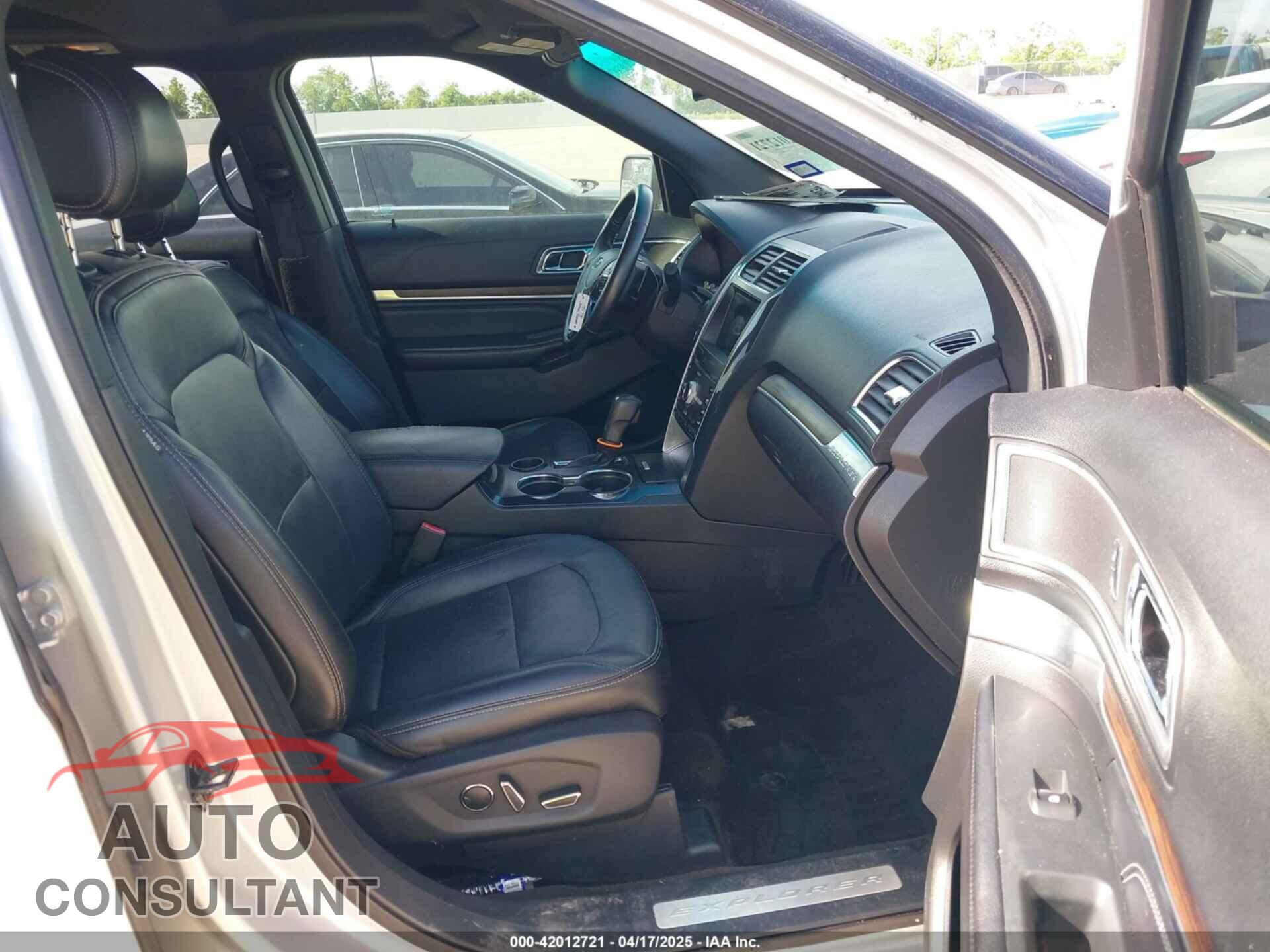 FORD EXPLORER 2017 - 1FM5K7F84HGA34785