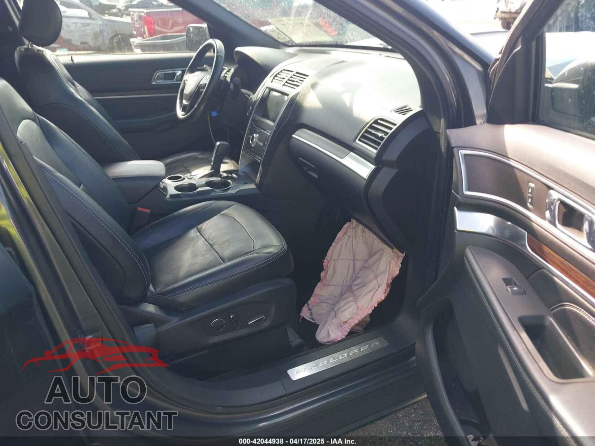 FORD EXPLORER 2017 - 1FM5K7F88HGB81773