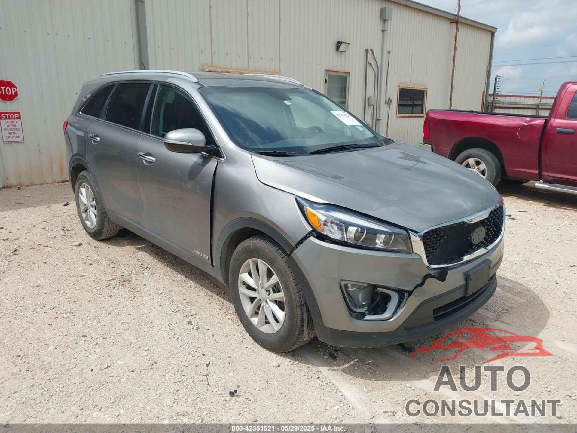KIA SORENTO 2016 - 5XYPGDA53GG176931