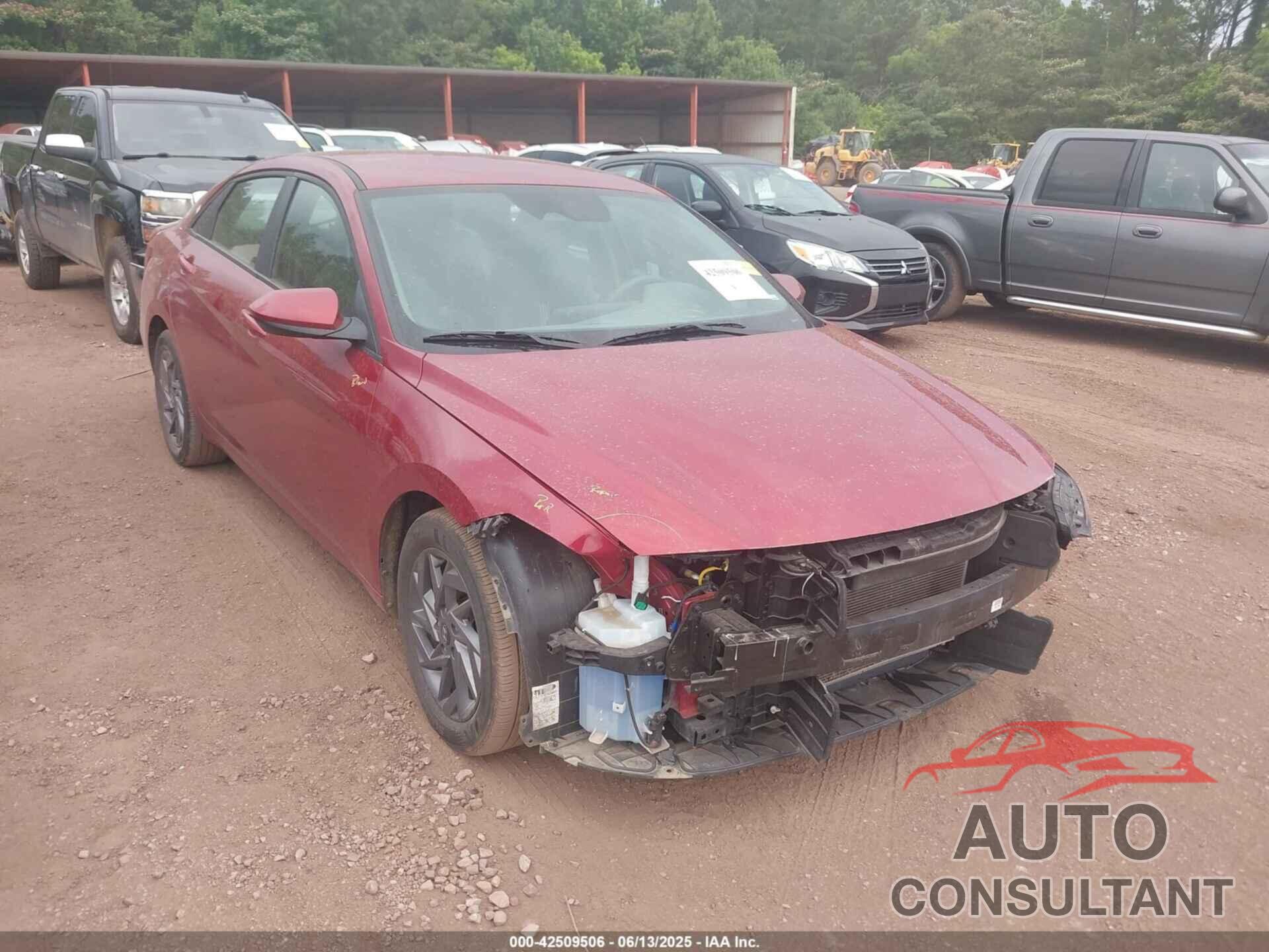 HYUNDAI ELANTRA 2024 - KMHLM4DG5RU769160
